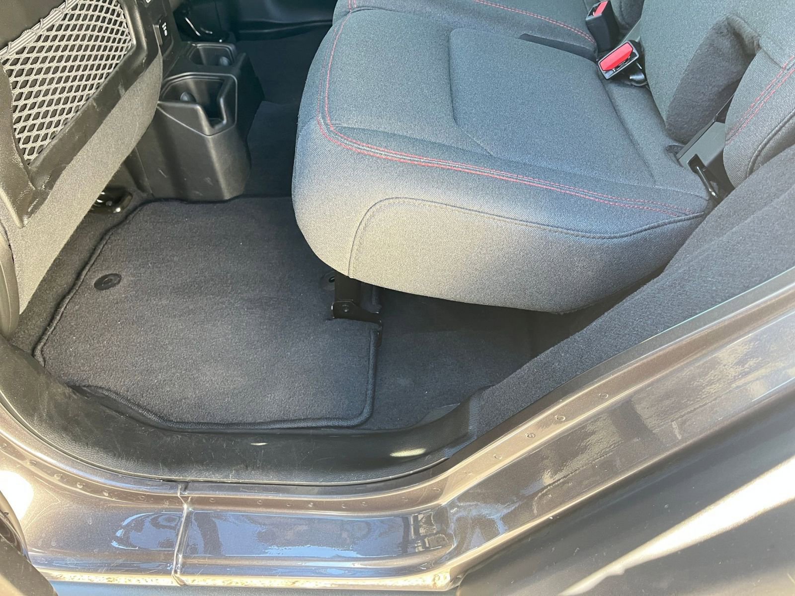 Thumbnail: 2025 Jeep Wrangler - 25