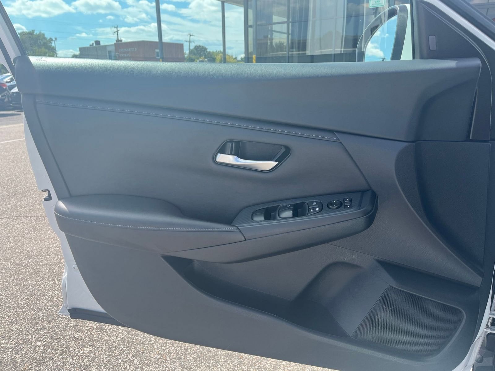 Thumbnail: 2024 Nissan Sentra - 20