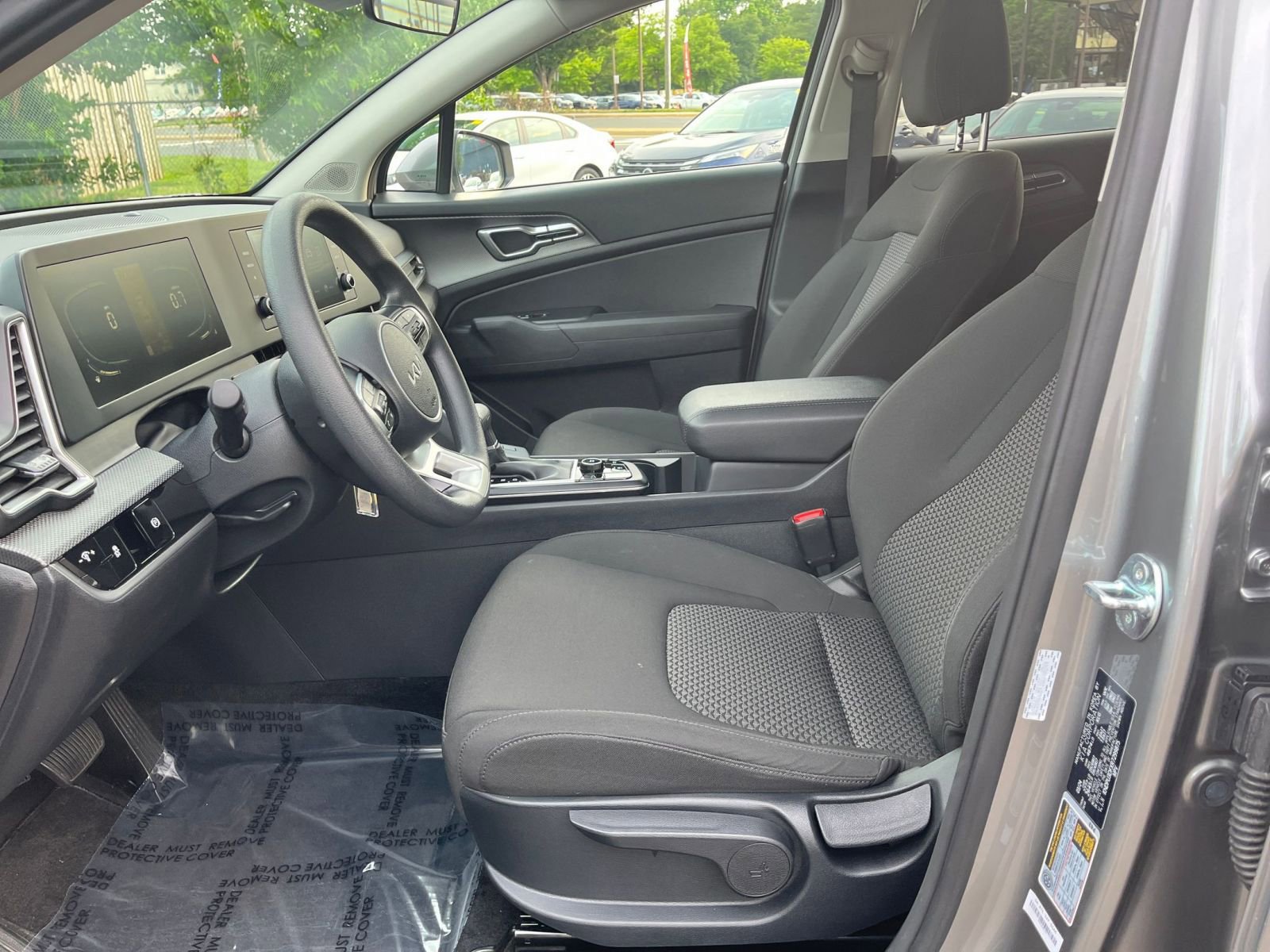 2024 Kia Sportage LX 35
