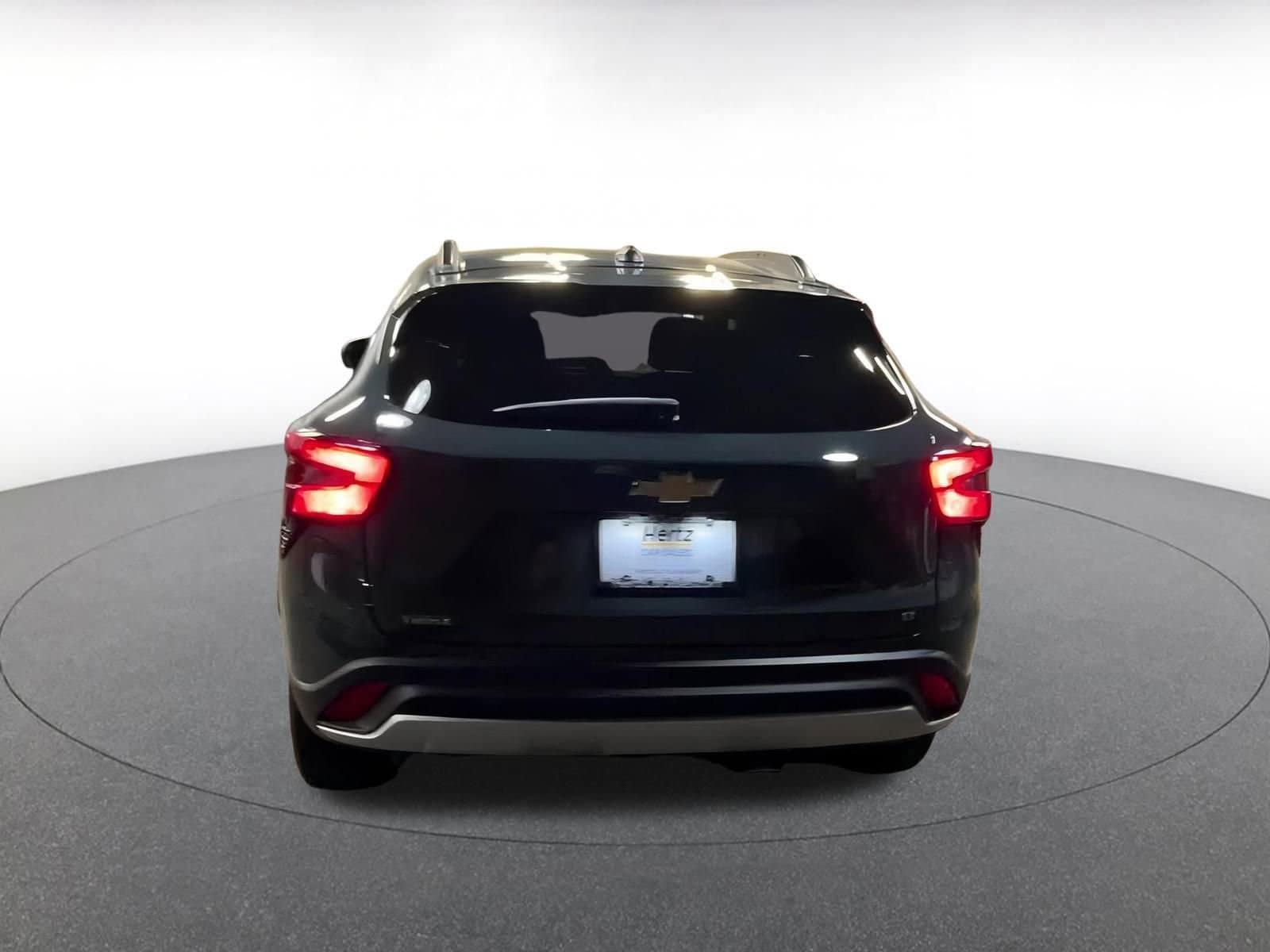 Thumbnail: 2025 Chevrolet Trax - 12