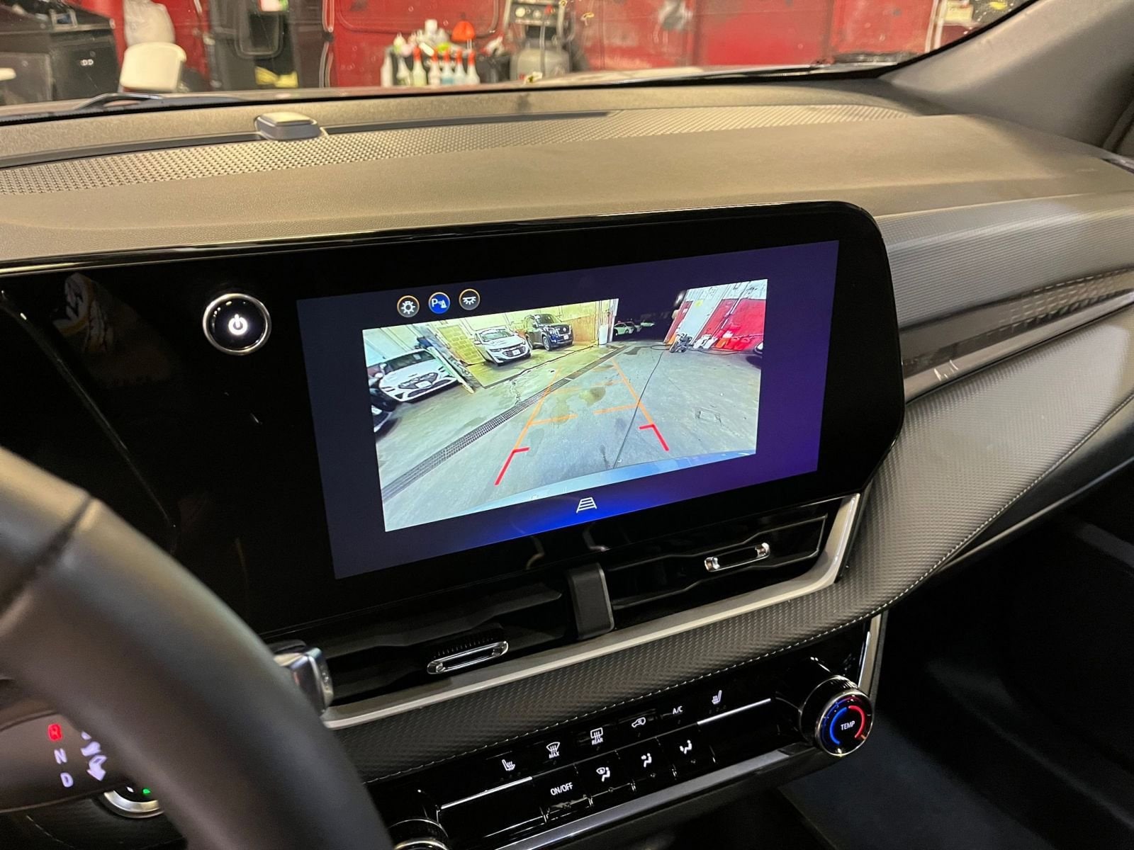 Thumbnail: 2025 Chevrolet Equinox - 17