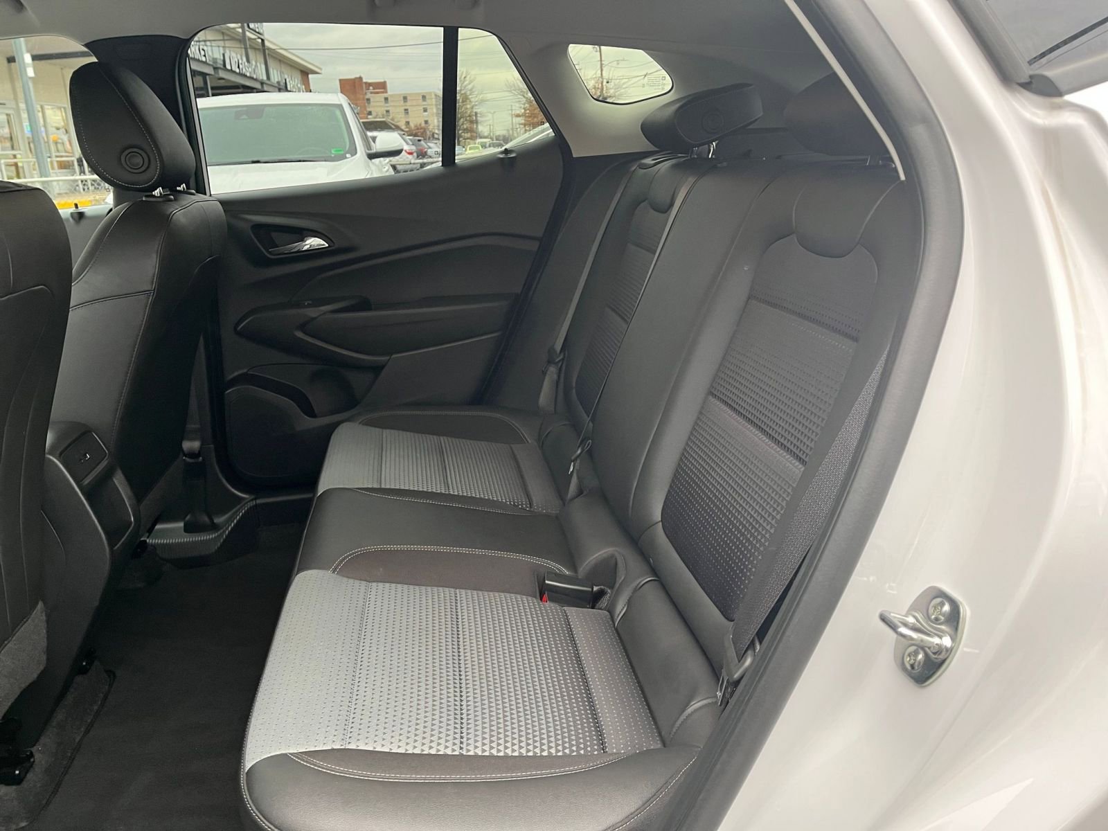 Thumbnail: 2025 Chevrolet Trax - 24