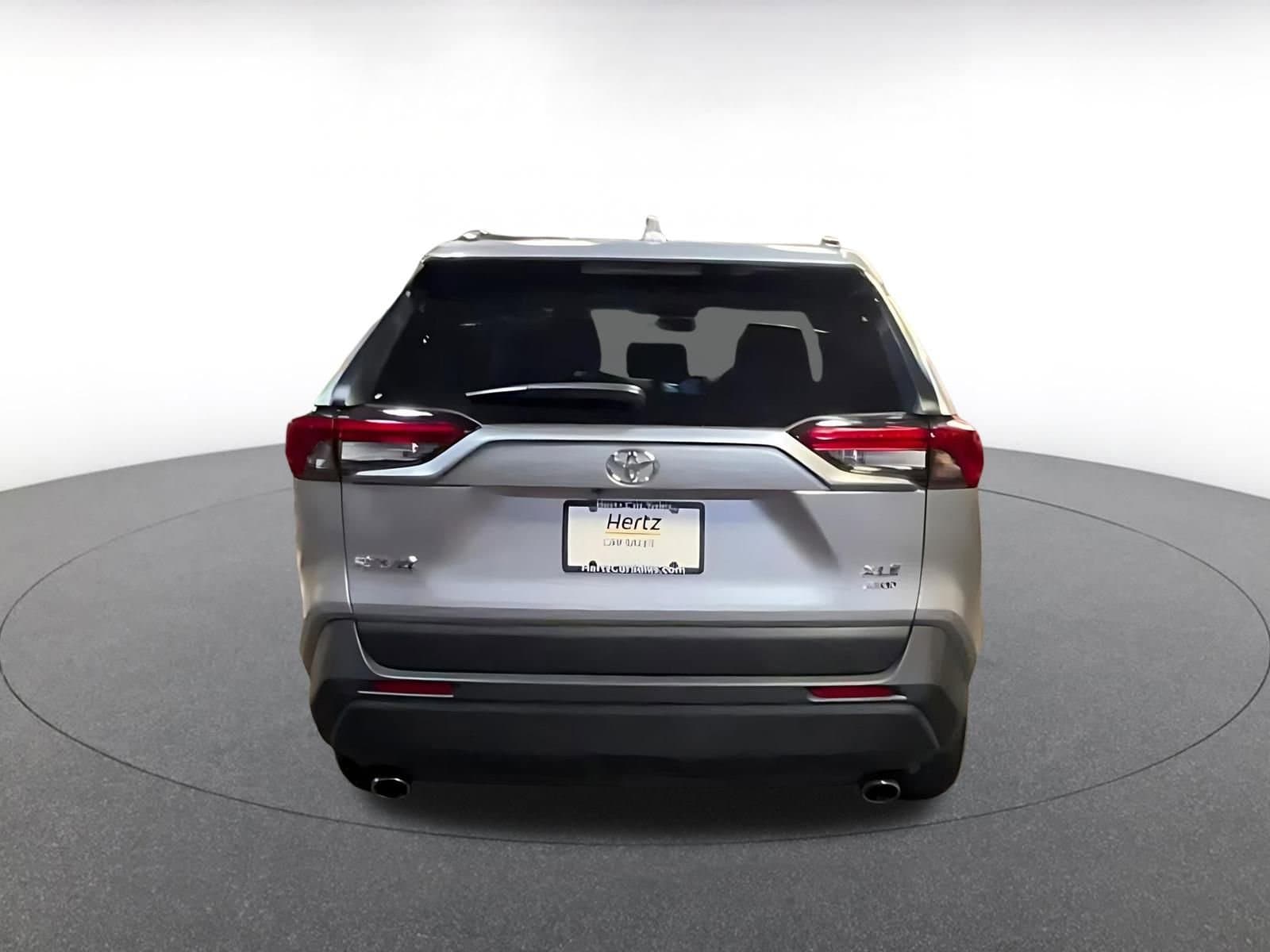 Thumbnail: 2025 Toyota RAV4 - 12