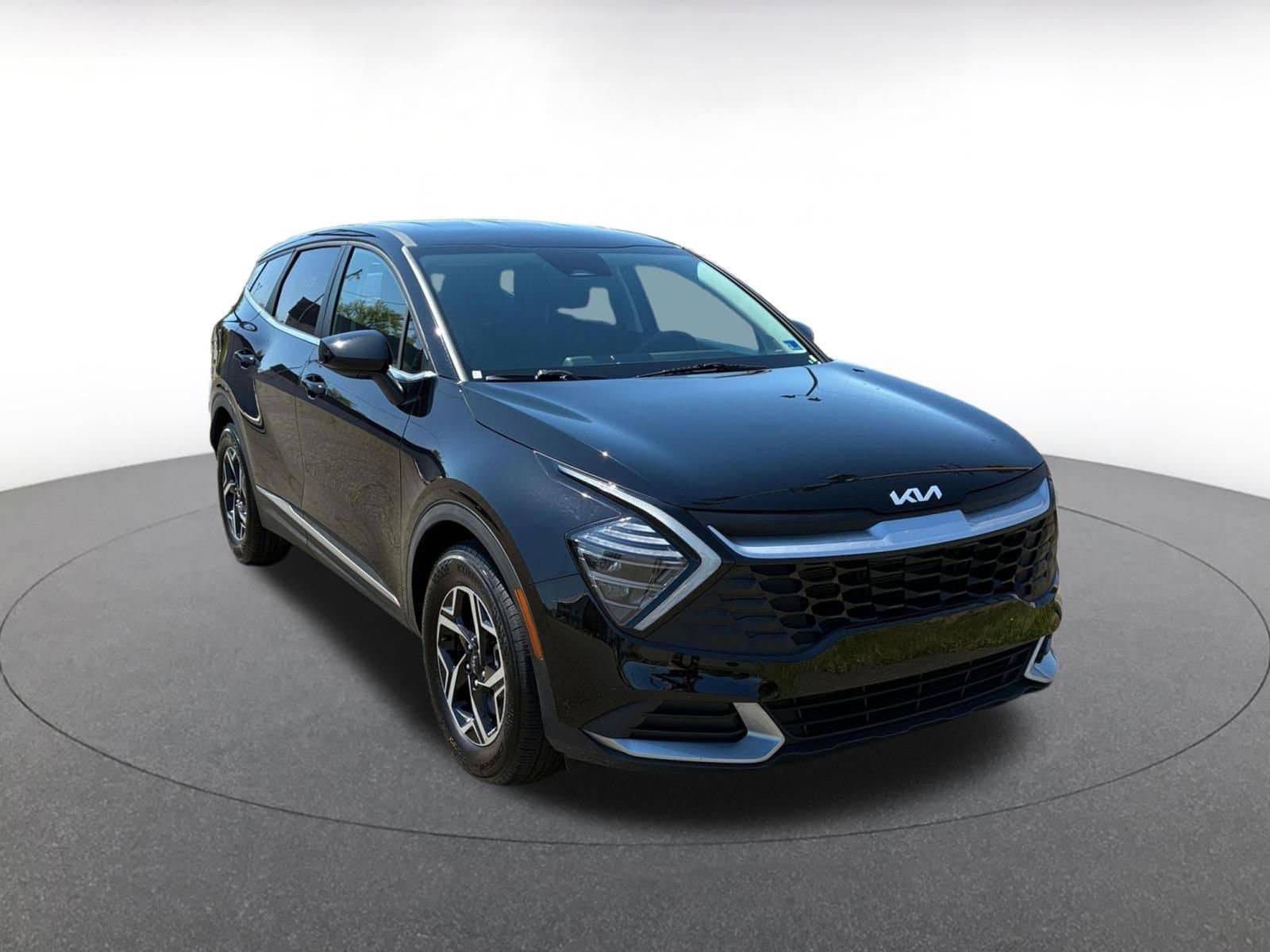 Thumbnail: 2025 Kia Sportage - 1