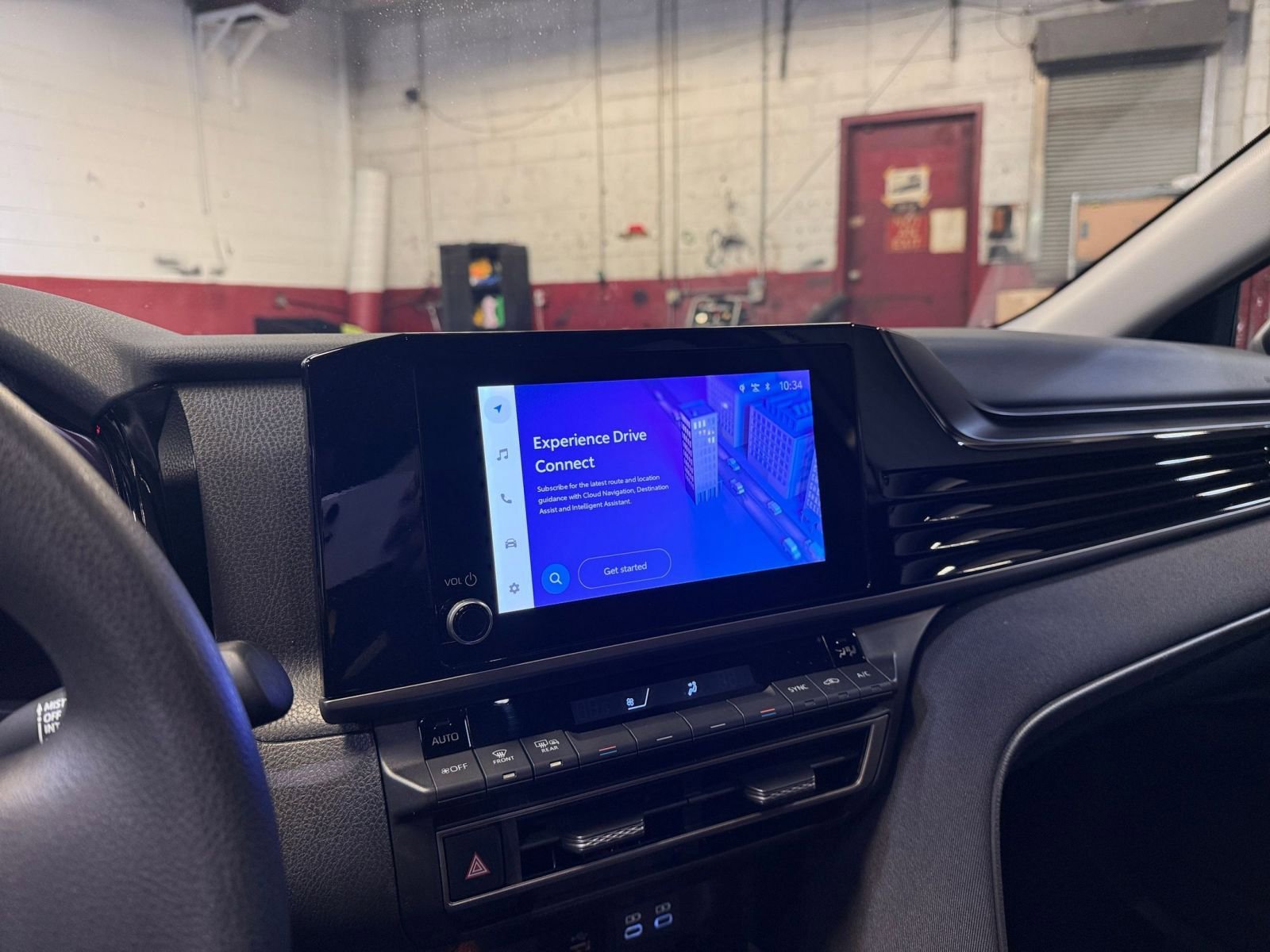 Thumbnail: 2025 Toyota Camry - 21