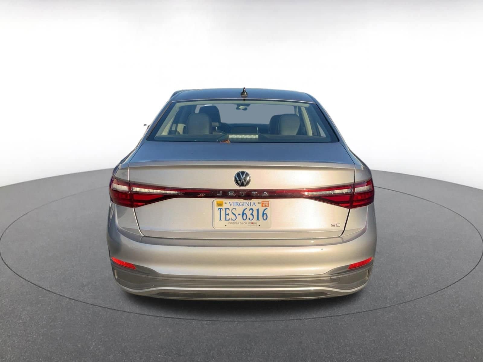 Thumbnail: 2025 Volkswagen Jetta - 14