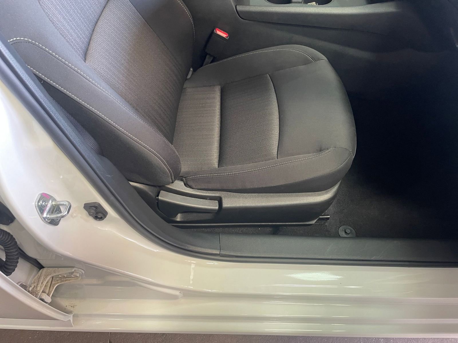 Thumbnail: 2025 Nissan Altima - 28