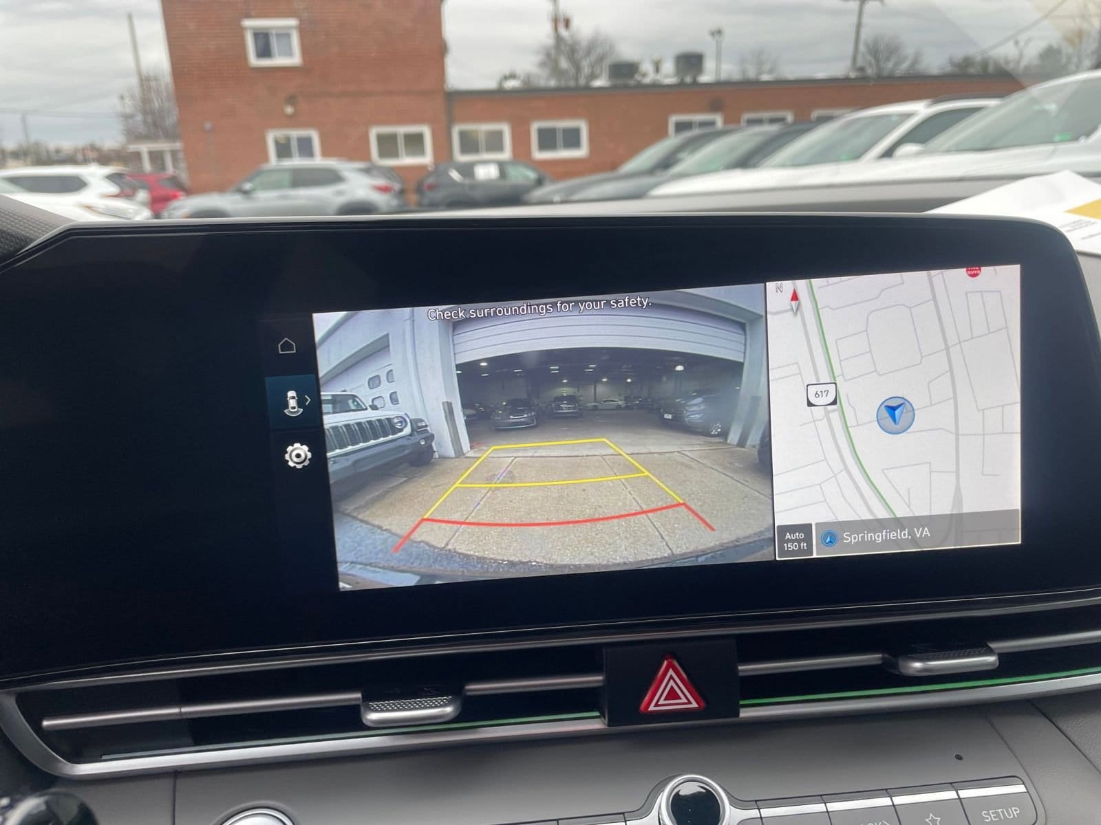 Thumbnail: 2025 Hyundai Elantra - 17