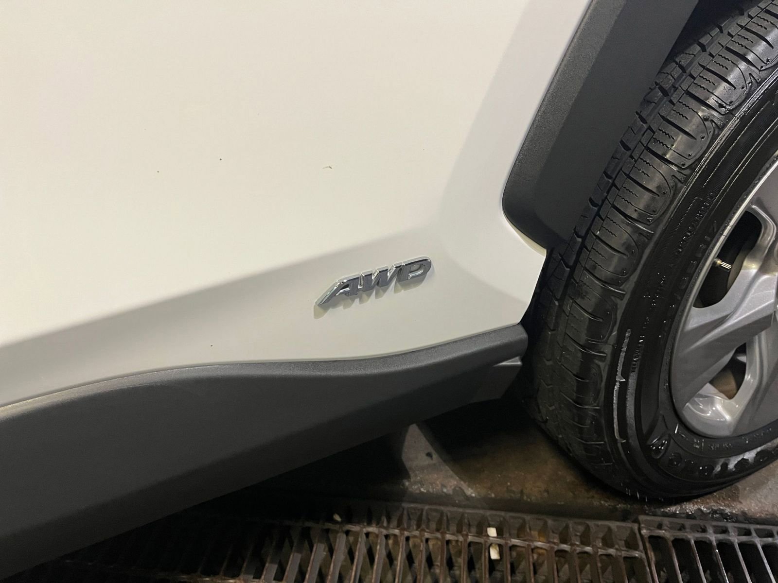 Thumbnail: 2025 Toyota RAV4 - 17