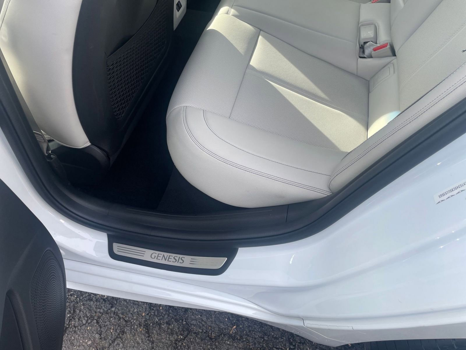 Thumbnail: 2025 Genesis G70 - 25