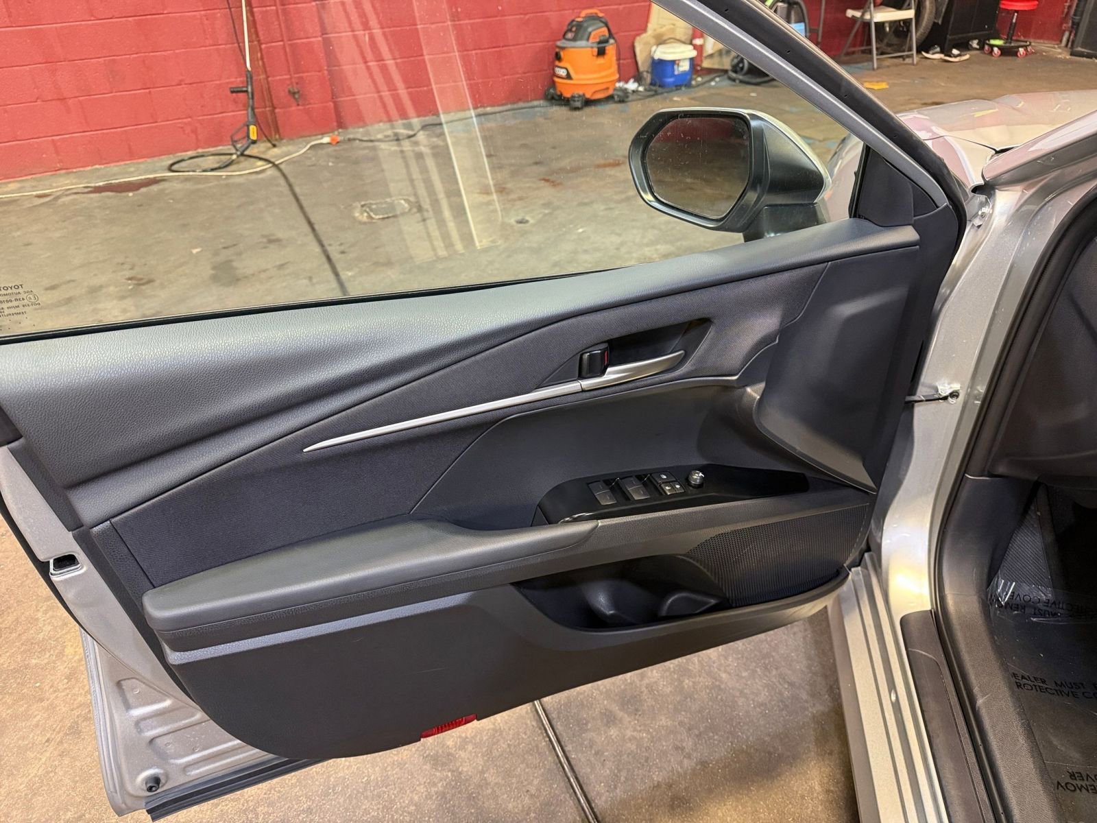 Thumbnail: 2025 Toyota Camry - 20