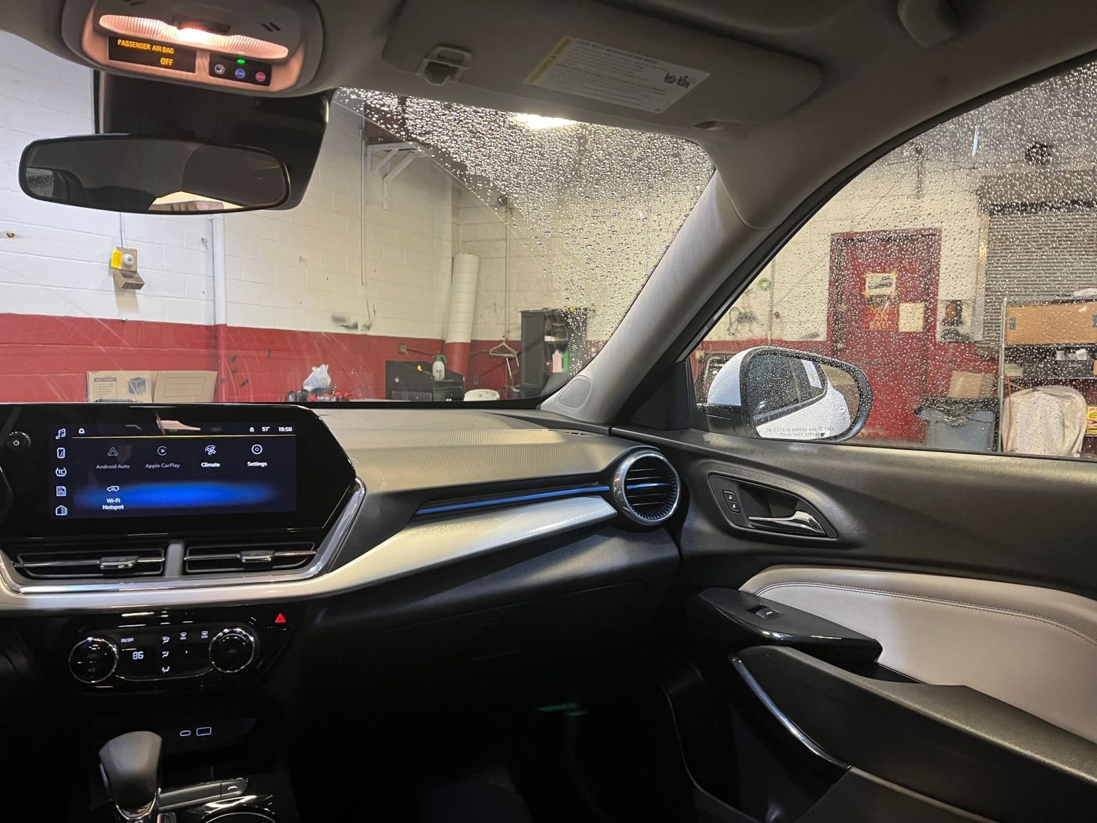 Thumbnail: 2025 Chevrolet Trax - 34