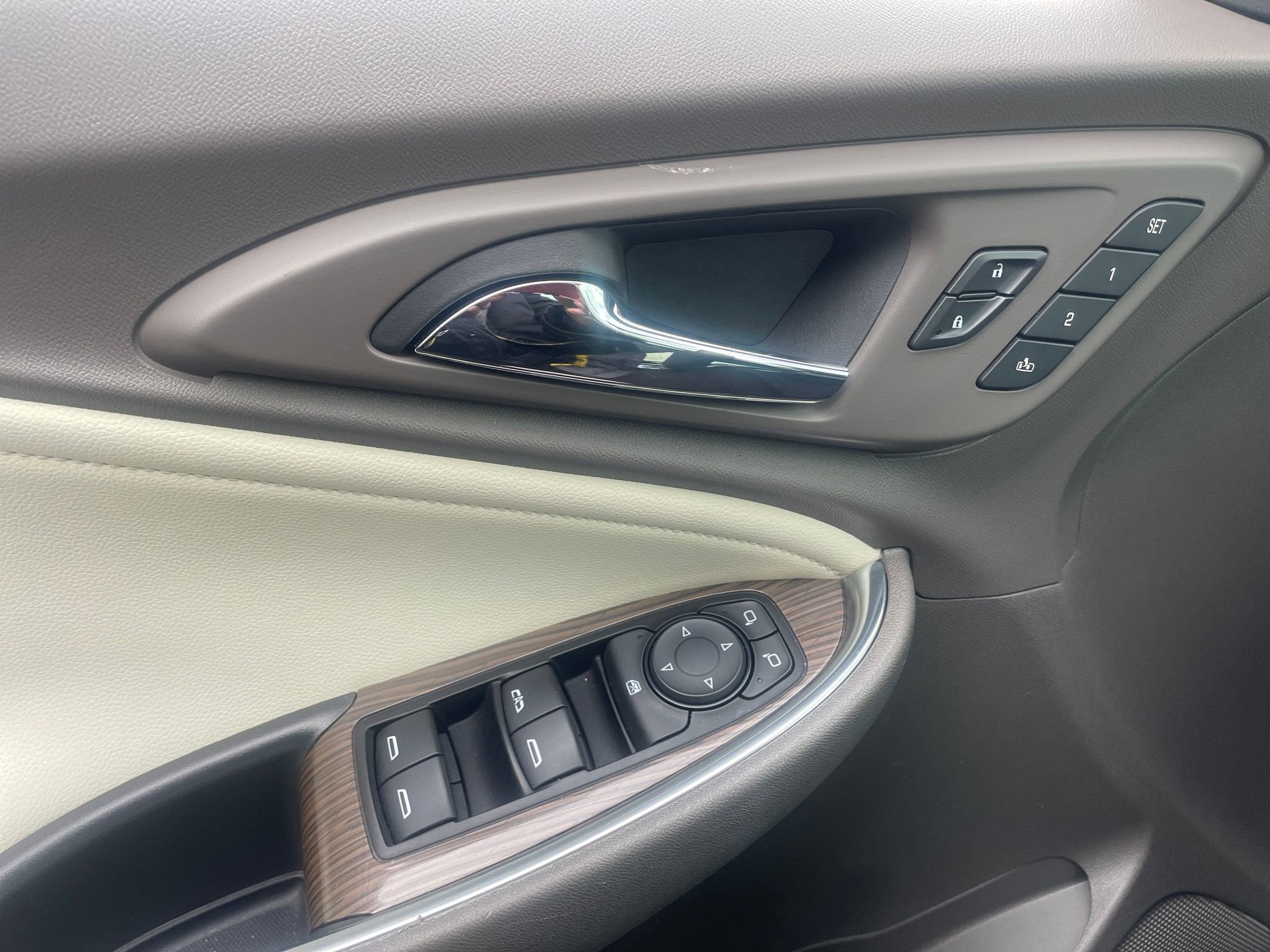 Thumbnail: 2024 Chevrolet Malibu - 20