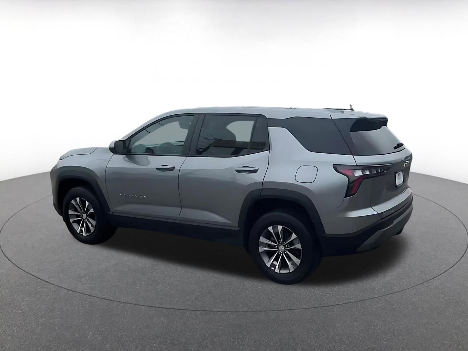 Thumbnail: 2025 Chevrolet Equinox - 10
