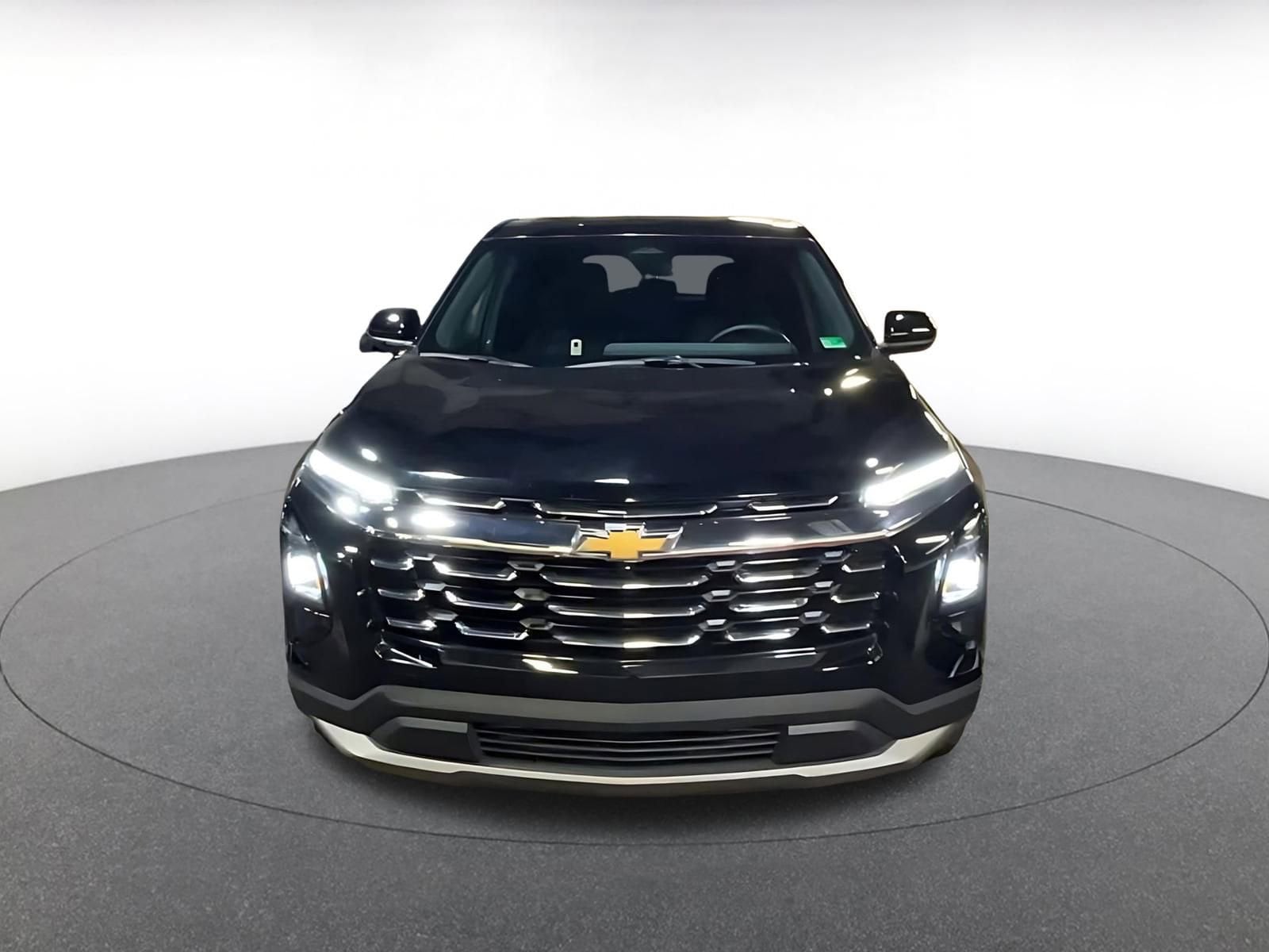 Thumbnail: 2025 Chevrolet Equinox - 4