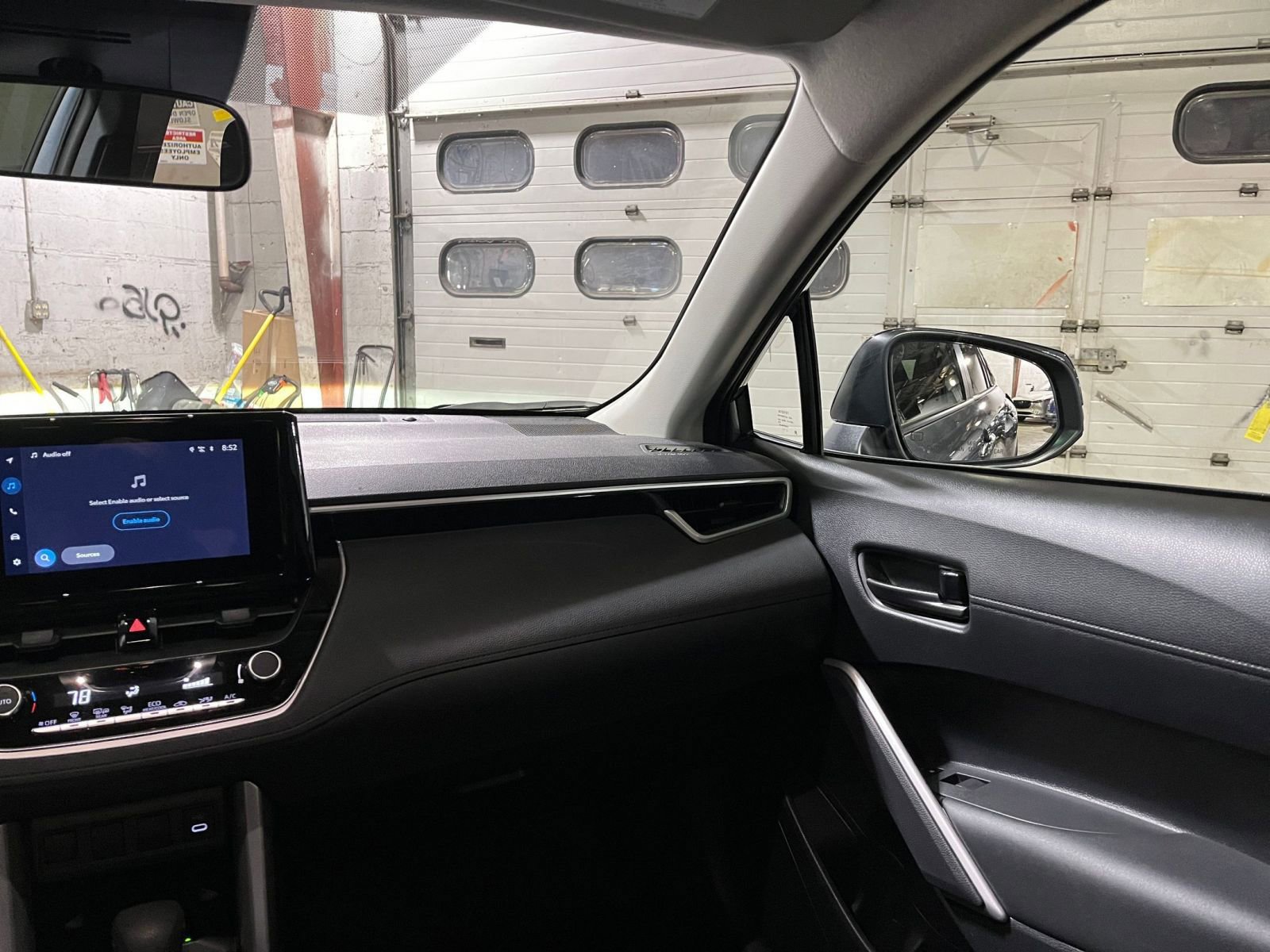 Thumbnail: 2025 Toyota Corolla Cross - 34