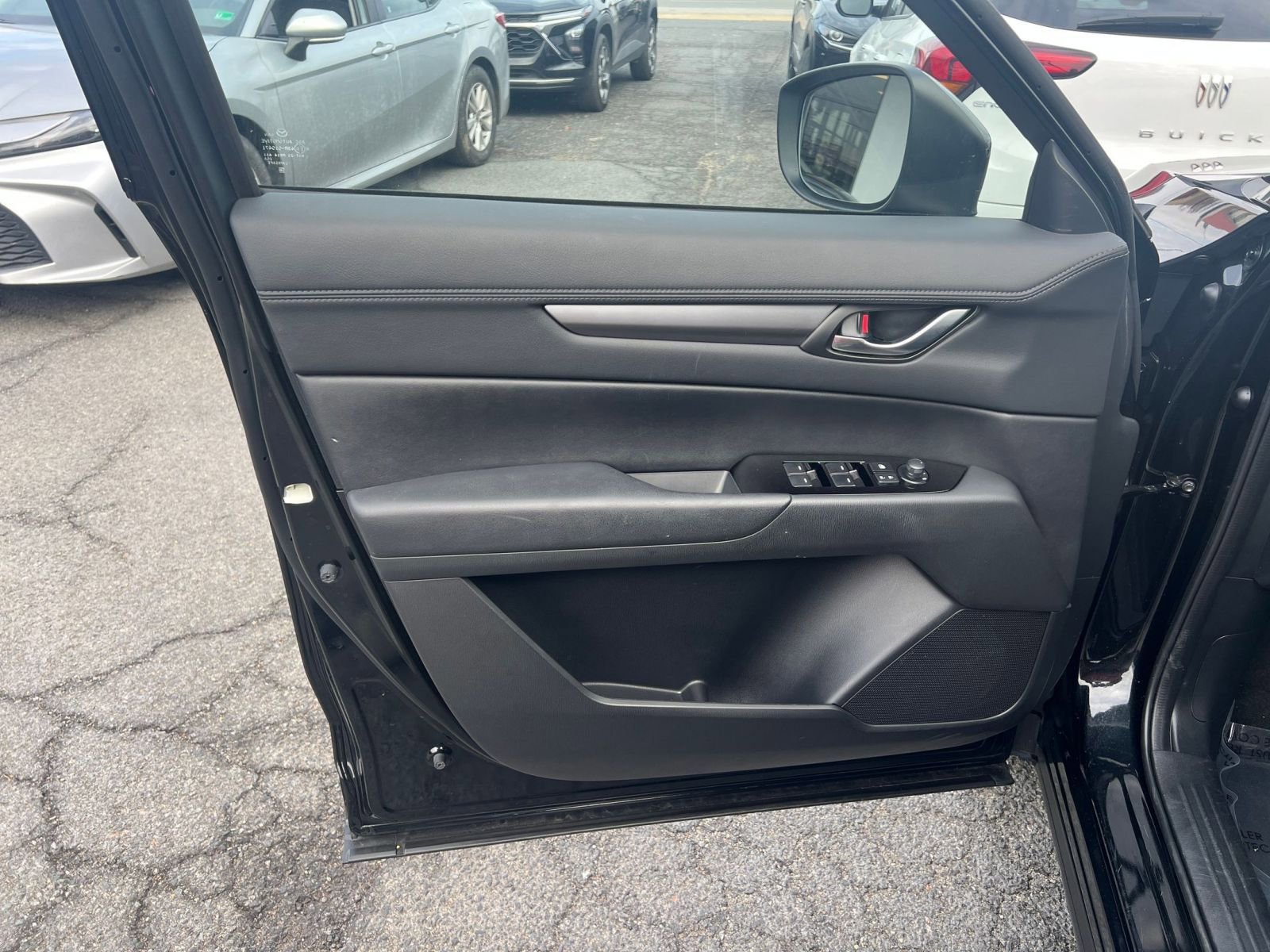 Thumbnail: 2025 Mazda CX-5 - 20