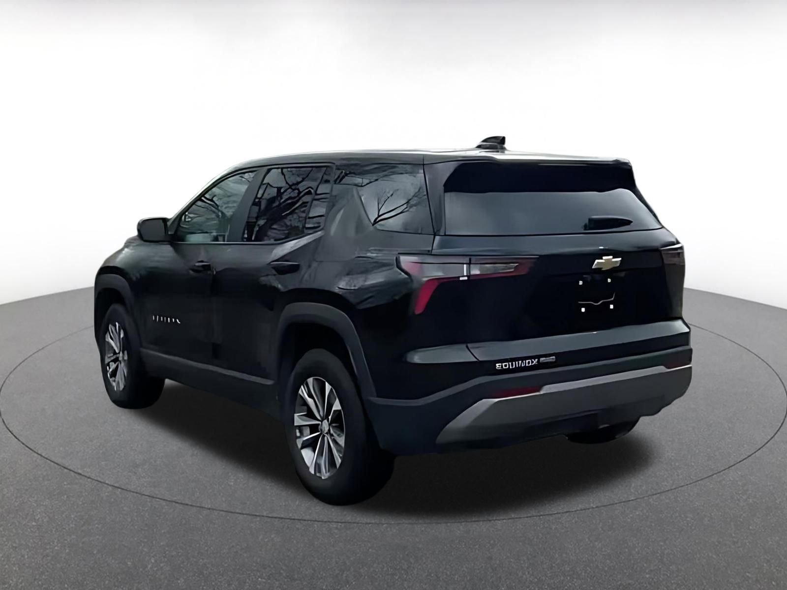 Thumbnail: 2025 Chevrolet Equinox - 15