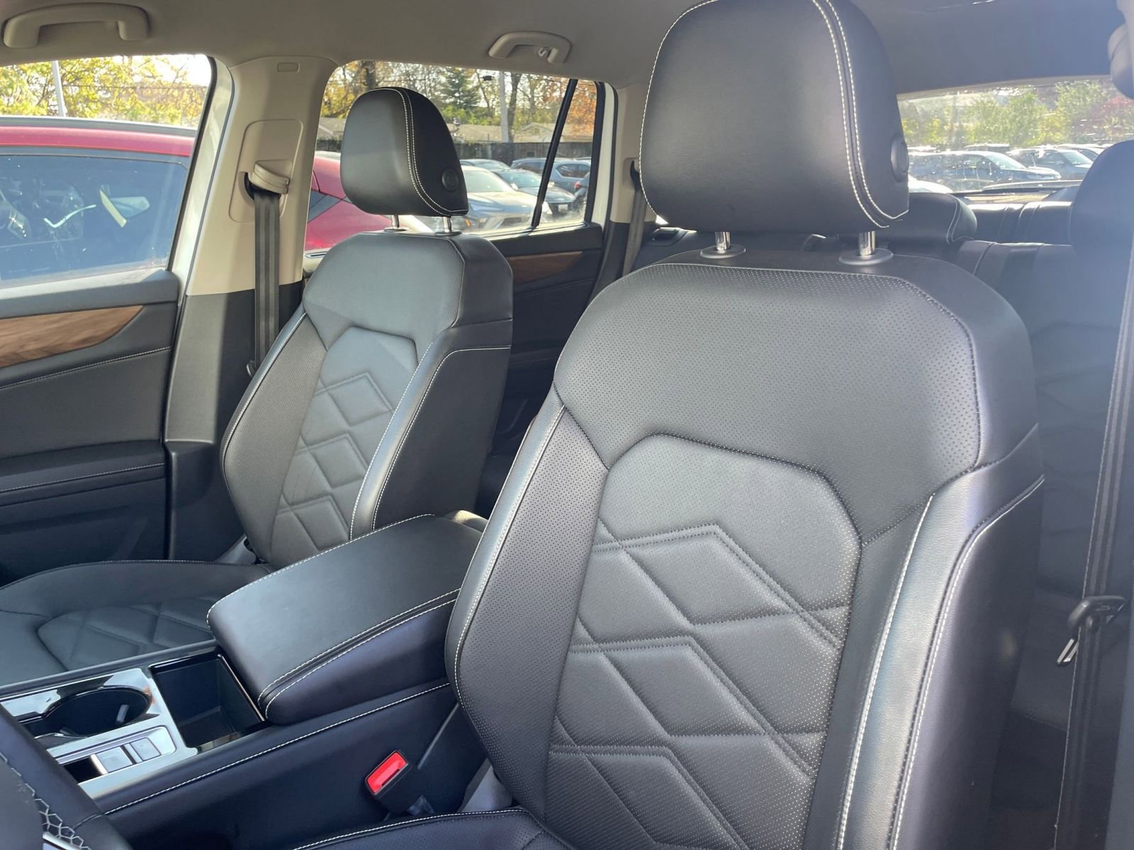 Thumbnail: 2025 Volkswagen Atlas - 34