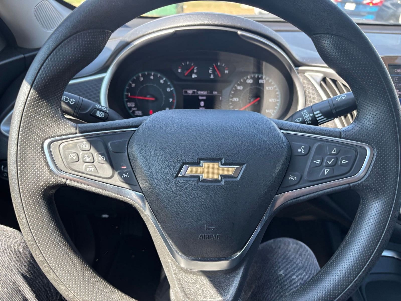 Thumbnail: 2024 Chevrolet Malibu - 32
