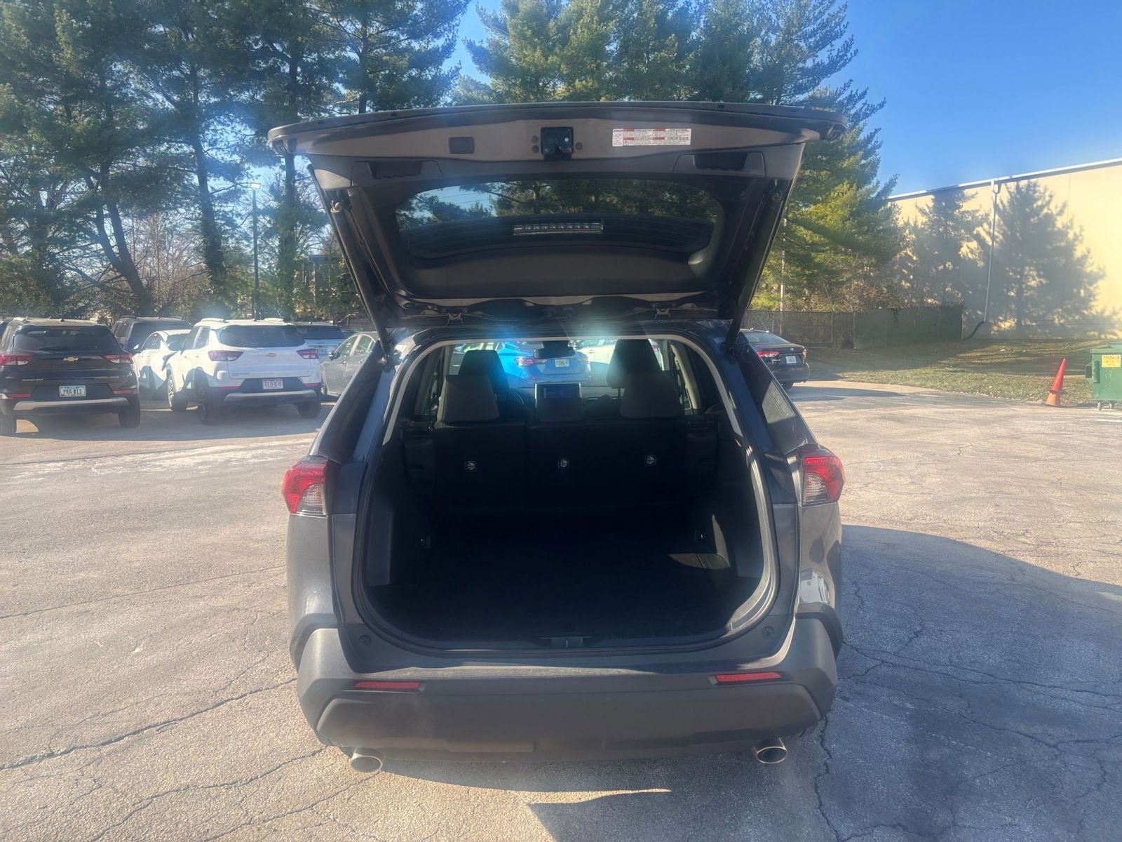 Thumbnail: 2025 Toyota RAV4 - 30