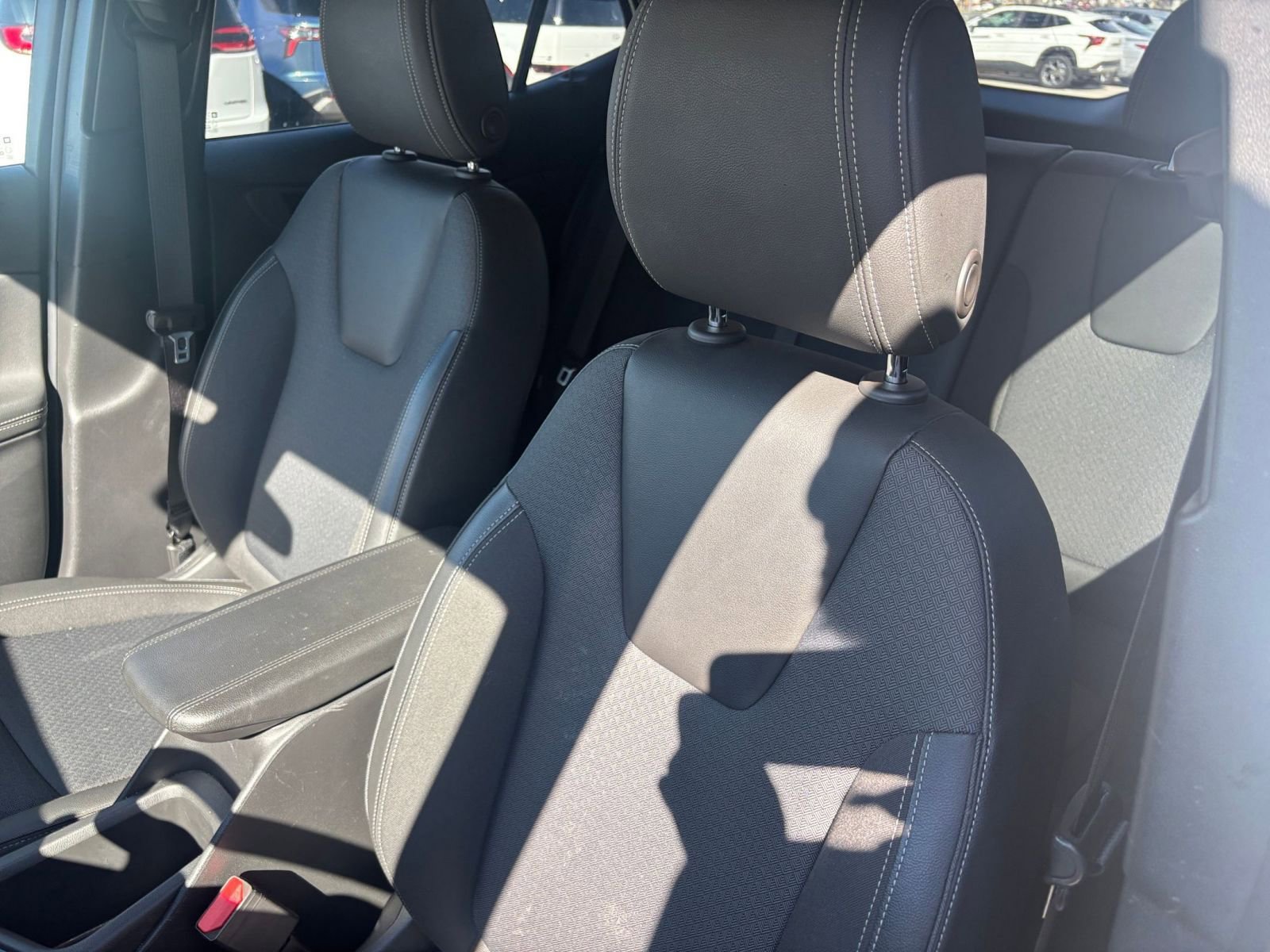 Thumbnail: 2025 Buick Encore GX - 34