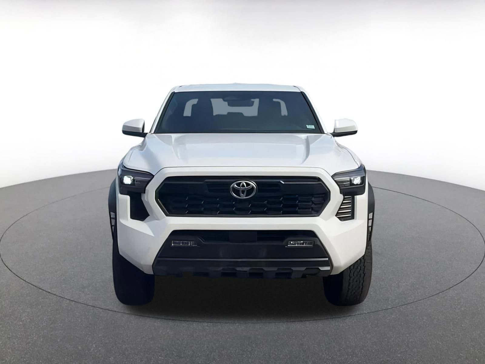 Thumbnail: 2025 Toyota Tacoma - 4