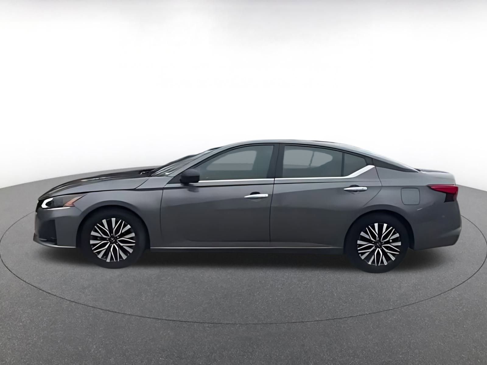 Thumbnail: 2025 Nissan Altima - 14