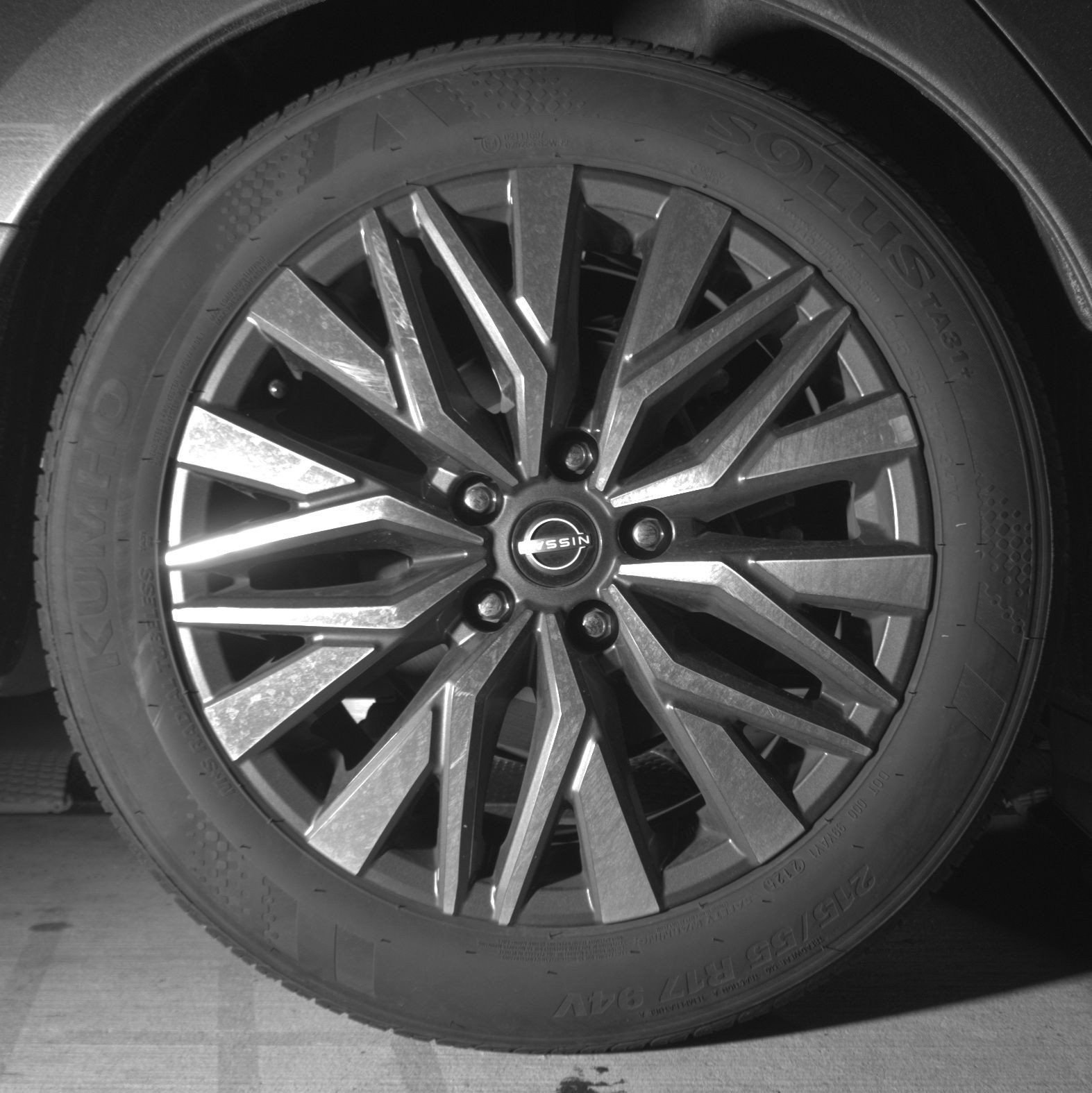 Thumbnail: 2025 Nissan Altima - 18