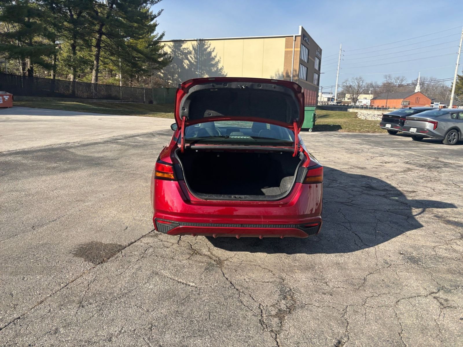 Thumbnail: 2025 Nissan Altima - 29