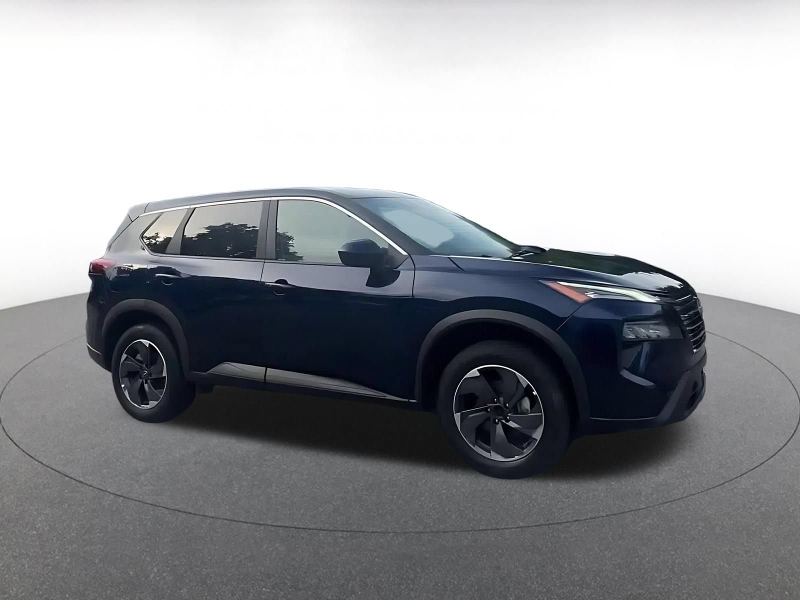 Thumbnail: 2025 Nissan Rogue - 2