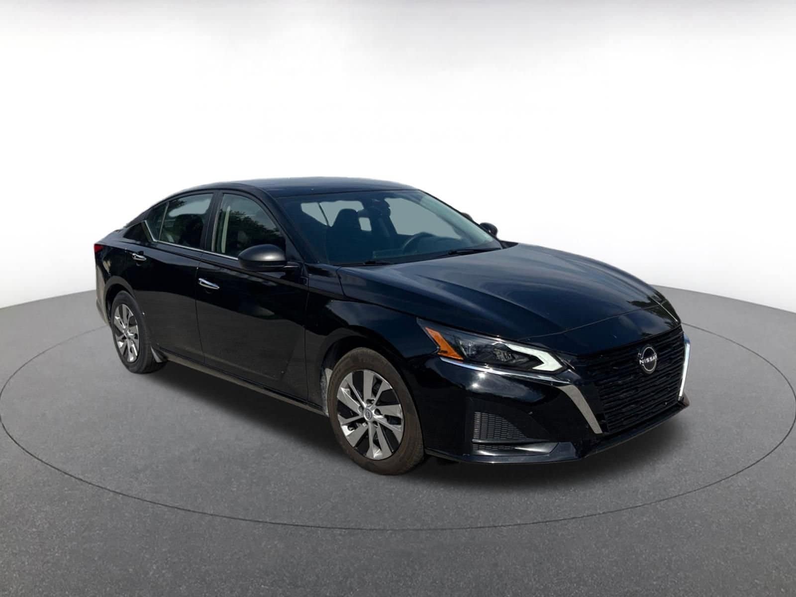 Thumbnail: 2024 Nissan Altima - 1