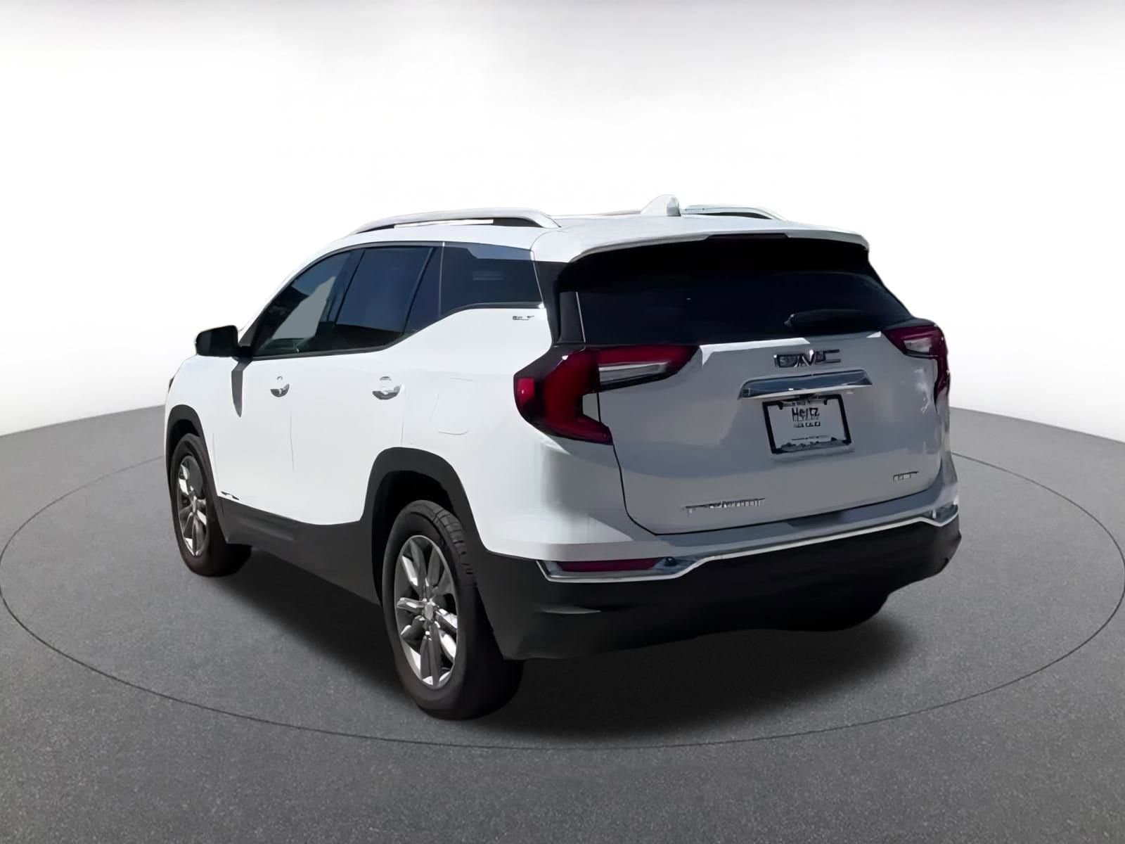Thumbnail: 2024 GMC Terrain - 11