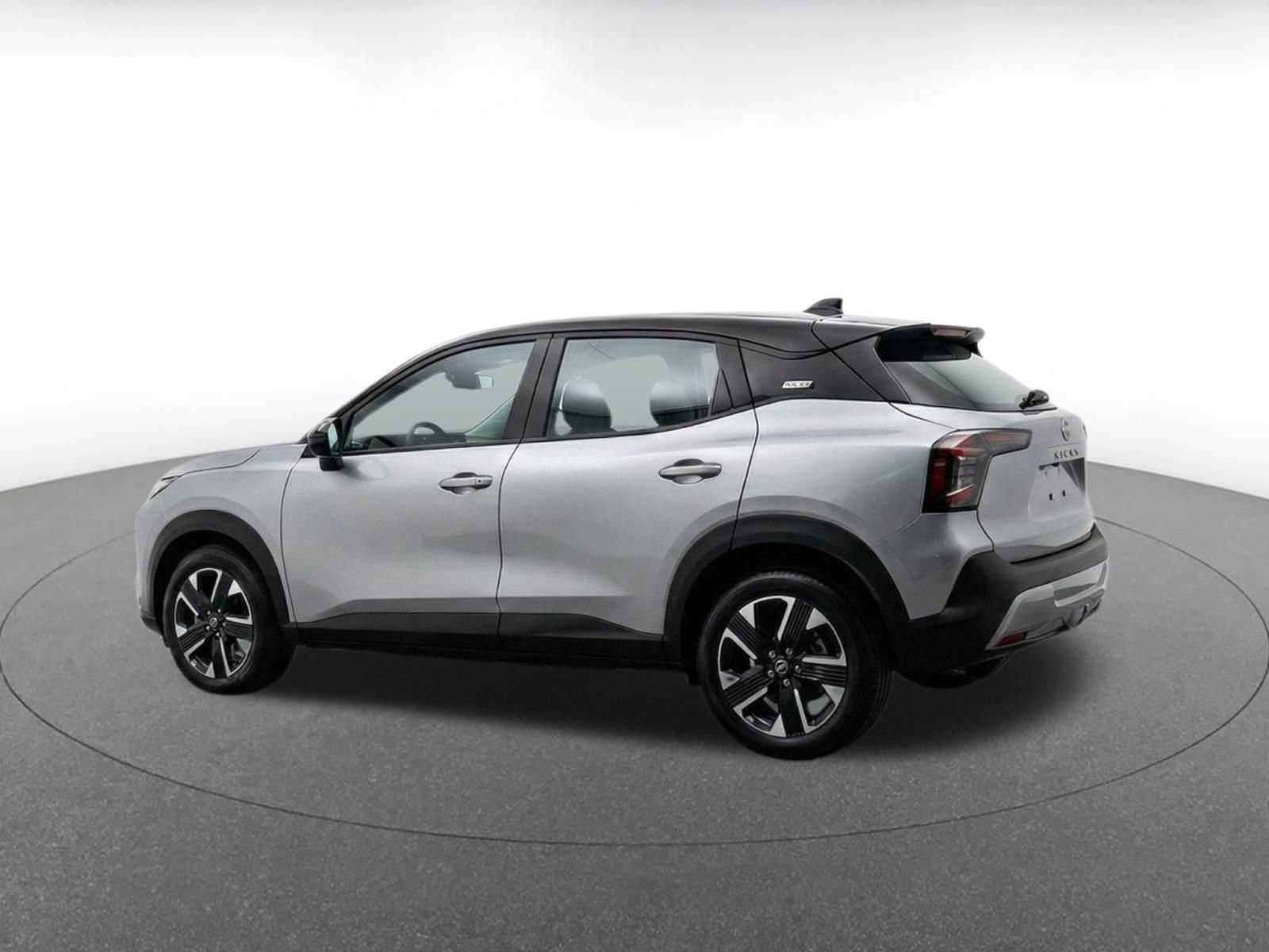 Thumbnail: 2026 Nissan Kicks - 7