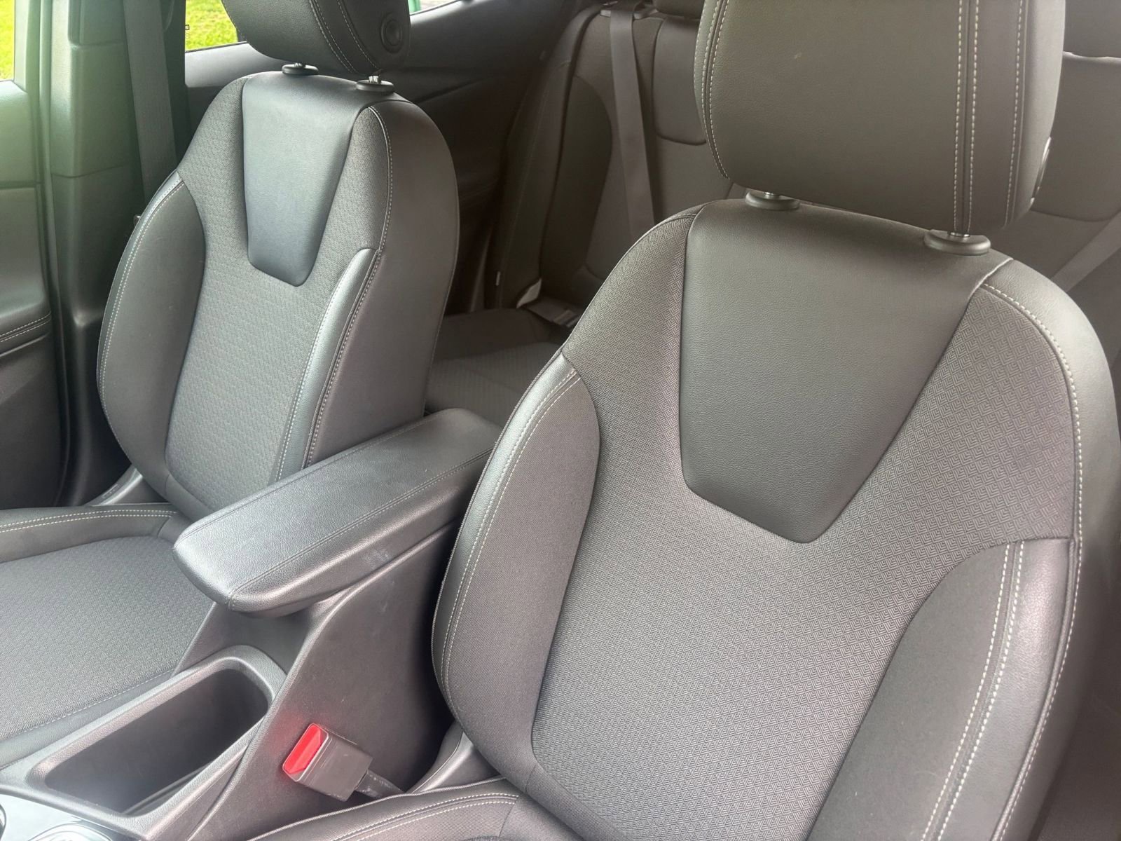 Thumbnail: 2025 Buick Encore GX - 34