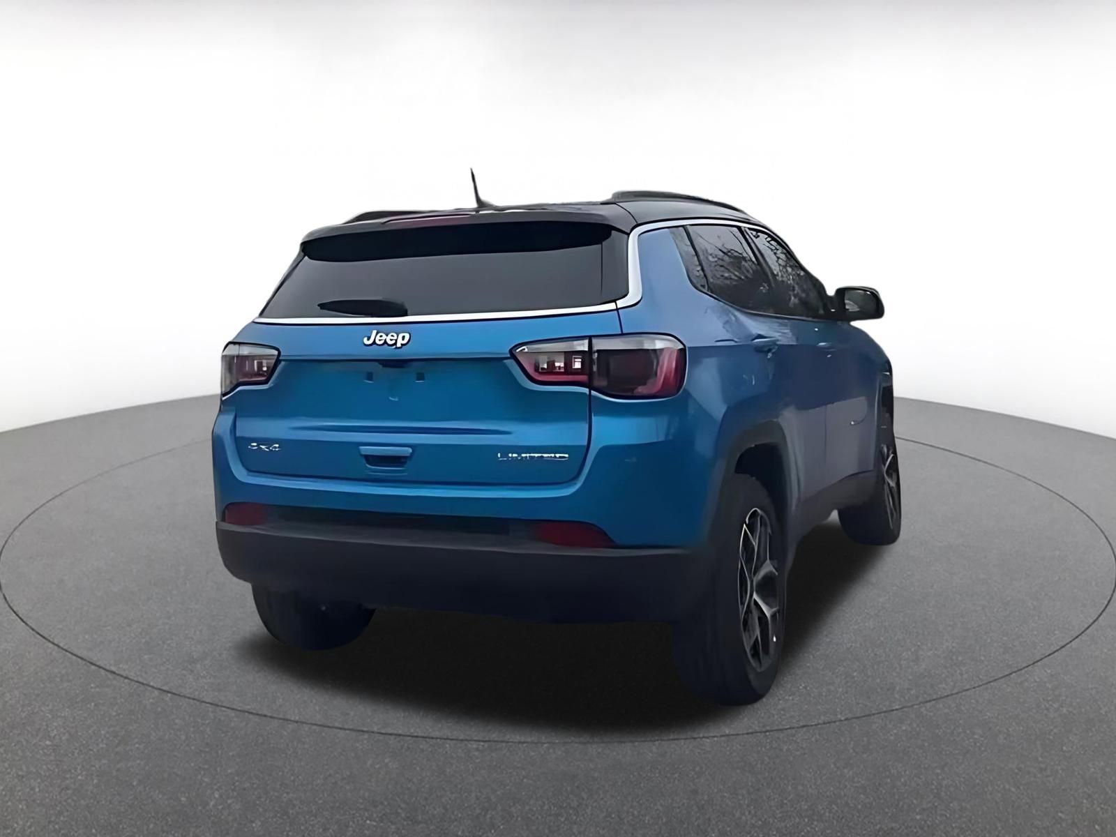 Thumbnail: 2025 Jeep Compass - 12