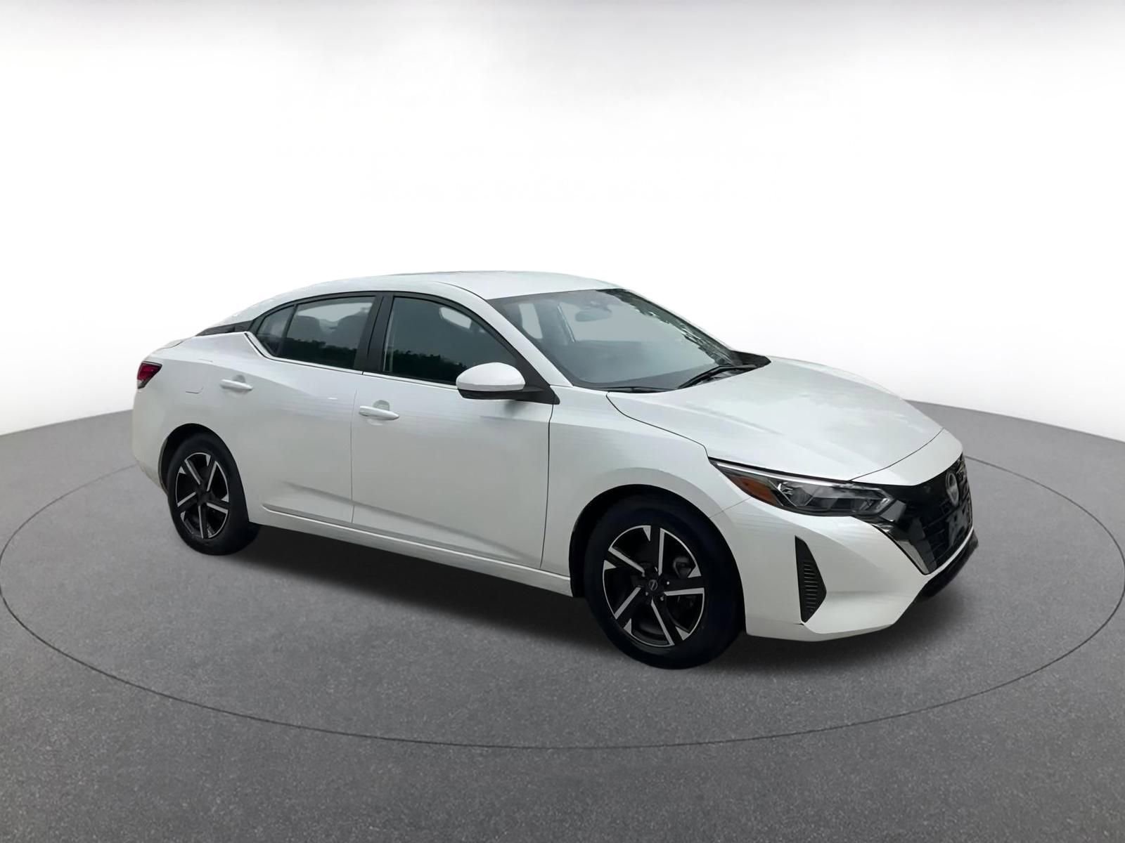 2024 Nissan Sentra SV 2
