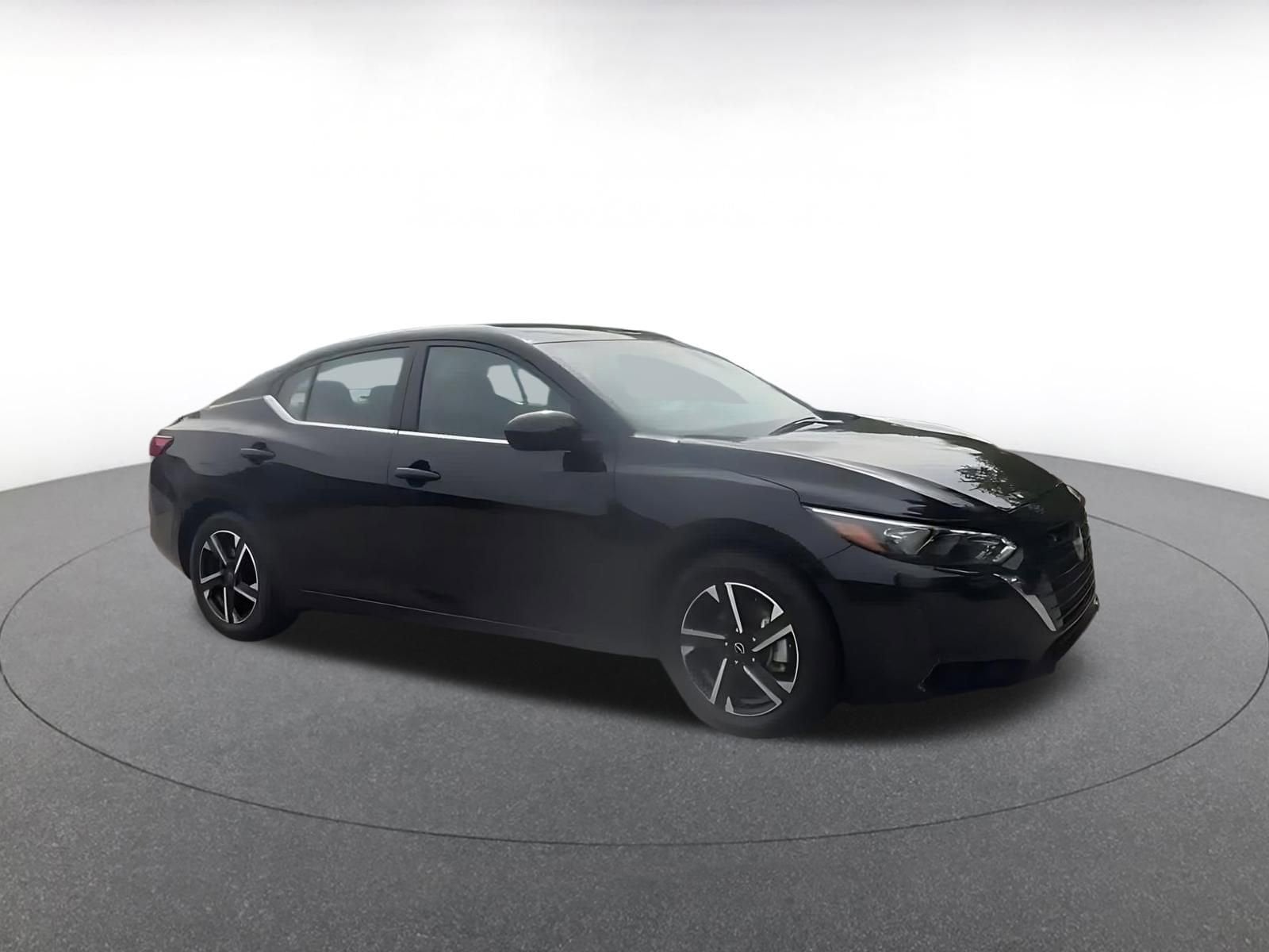 Thumbnail: 2025 Nissan Sentra - 2