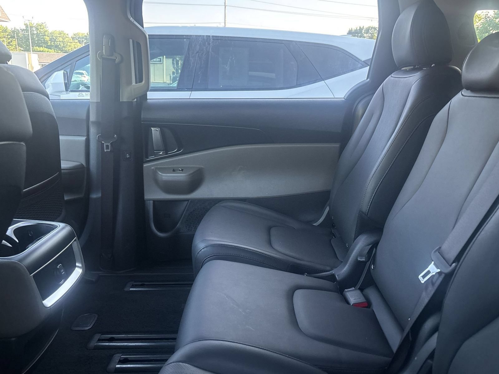 Thumbnail: 2026 Kia Carnival - 9