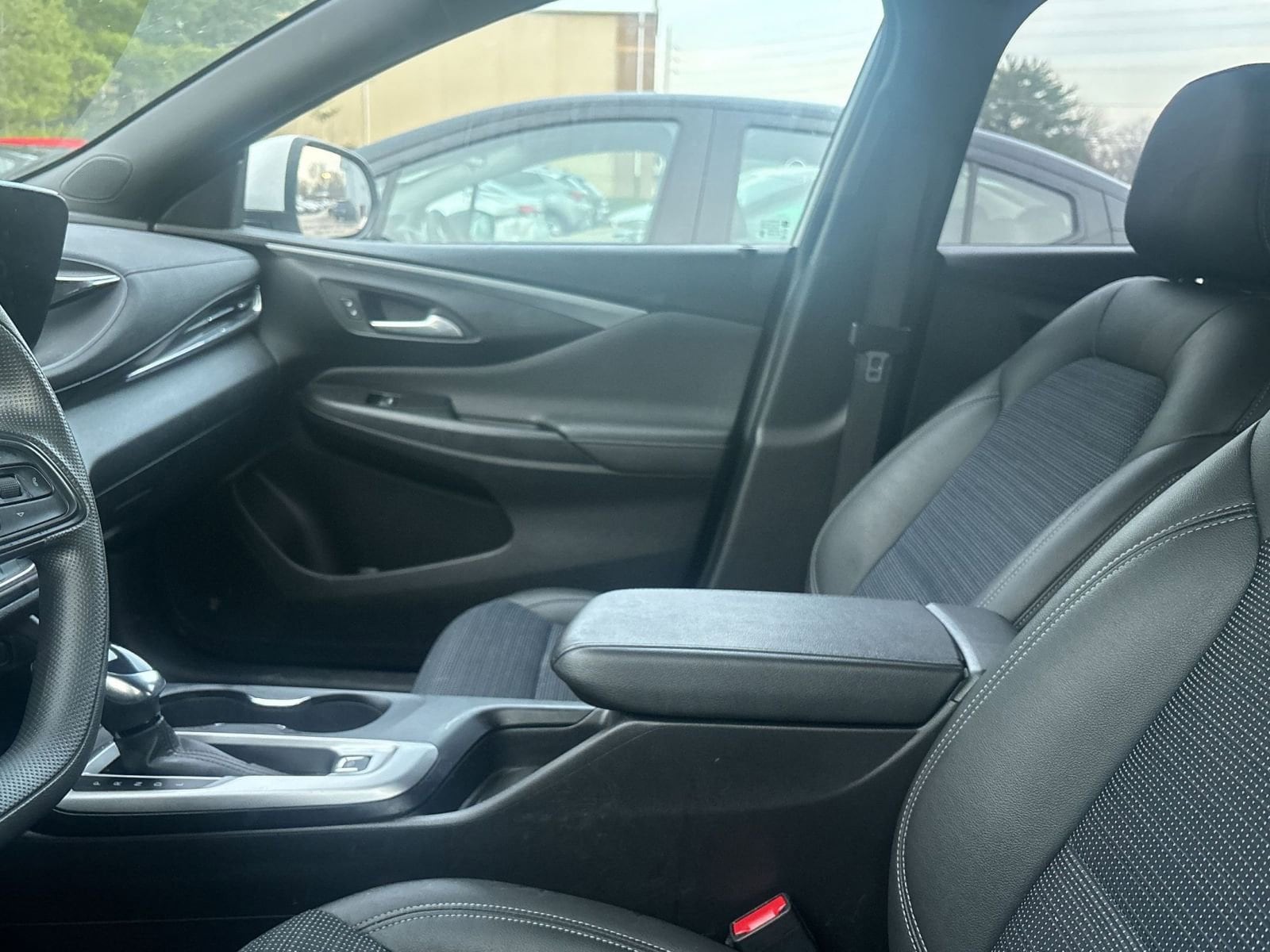 Thumbnail: 2025 Buick Envista - 10