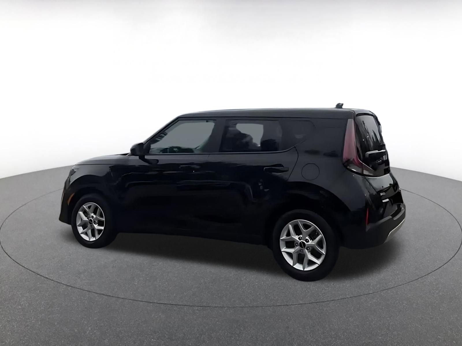 Thumbnail: 2025 Kia Soul - 14