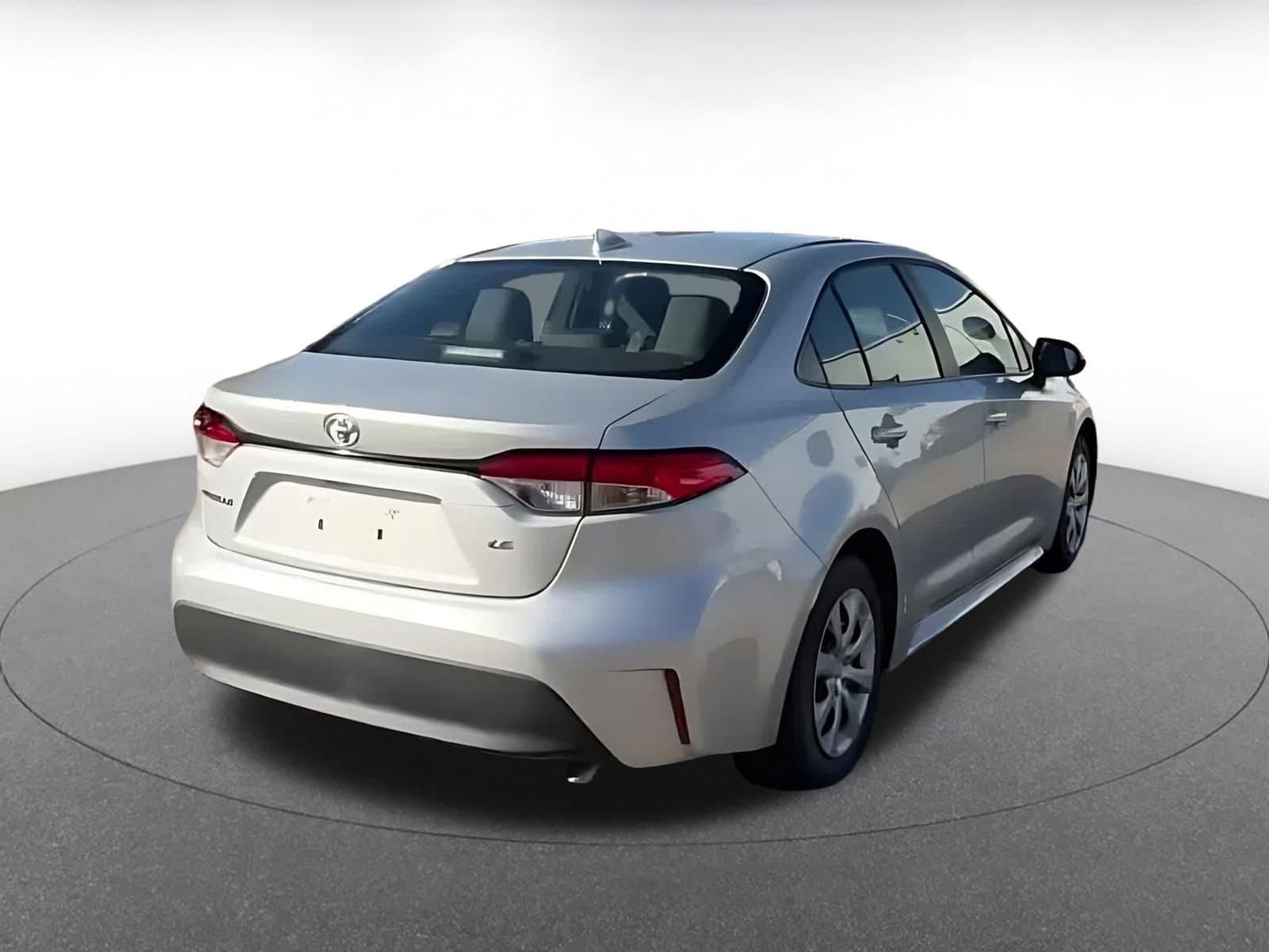 Thumbnail: 2025 Toyota Corolla - 14