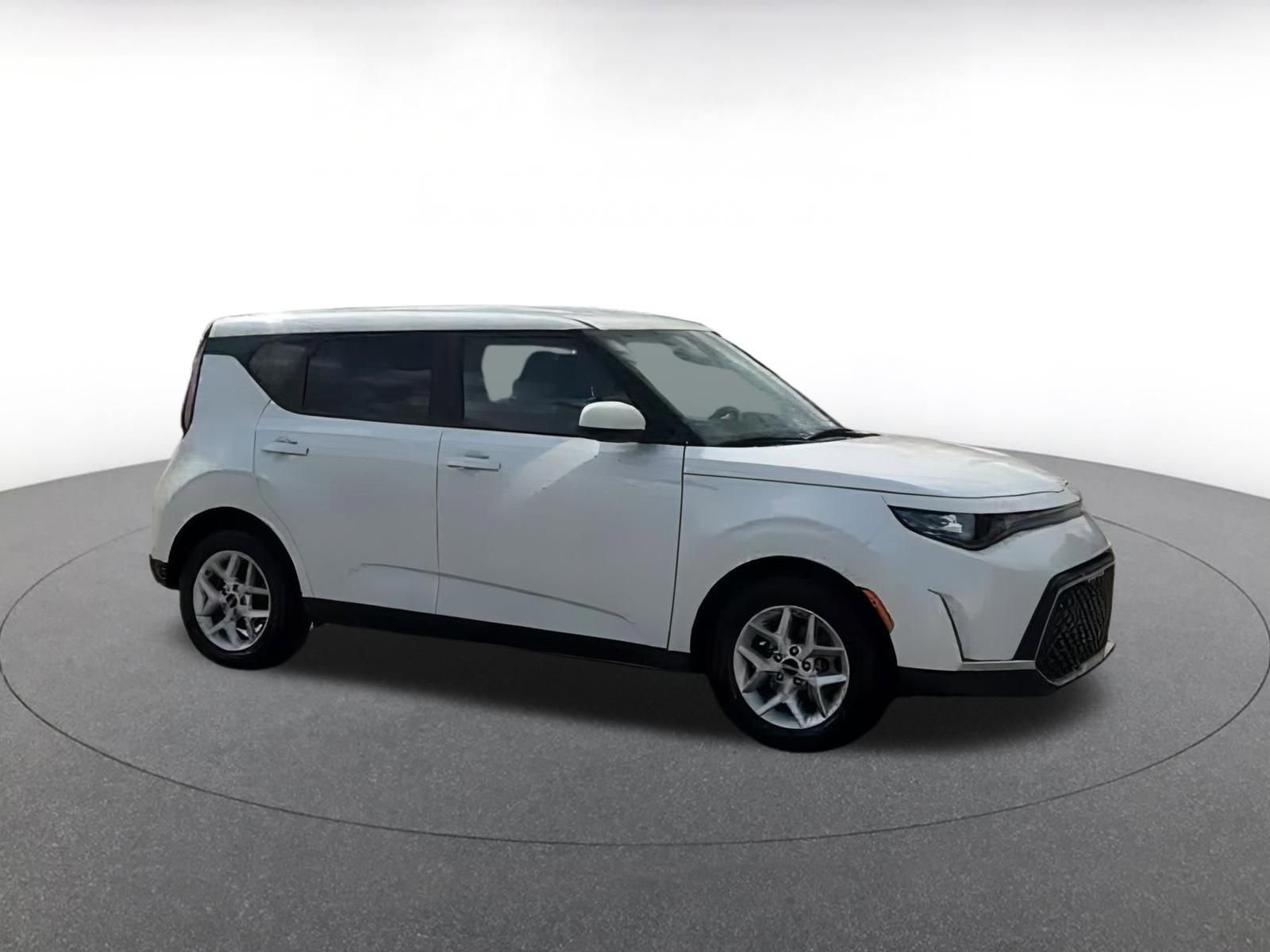 Thumbnail: 2024 Kia Soul - 11
