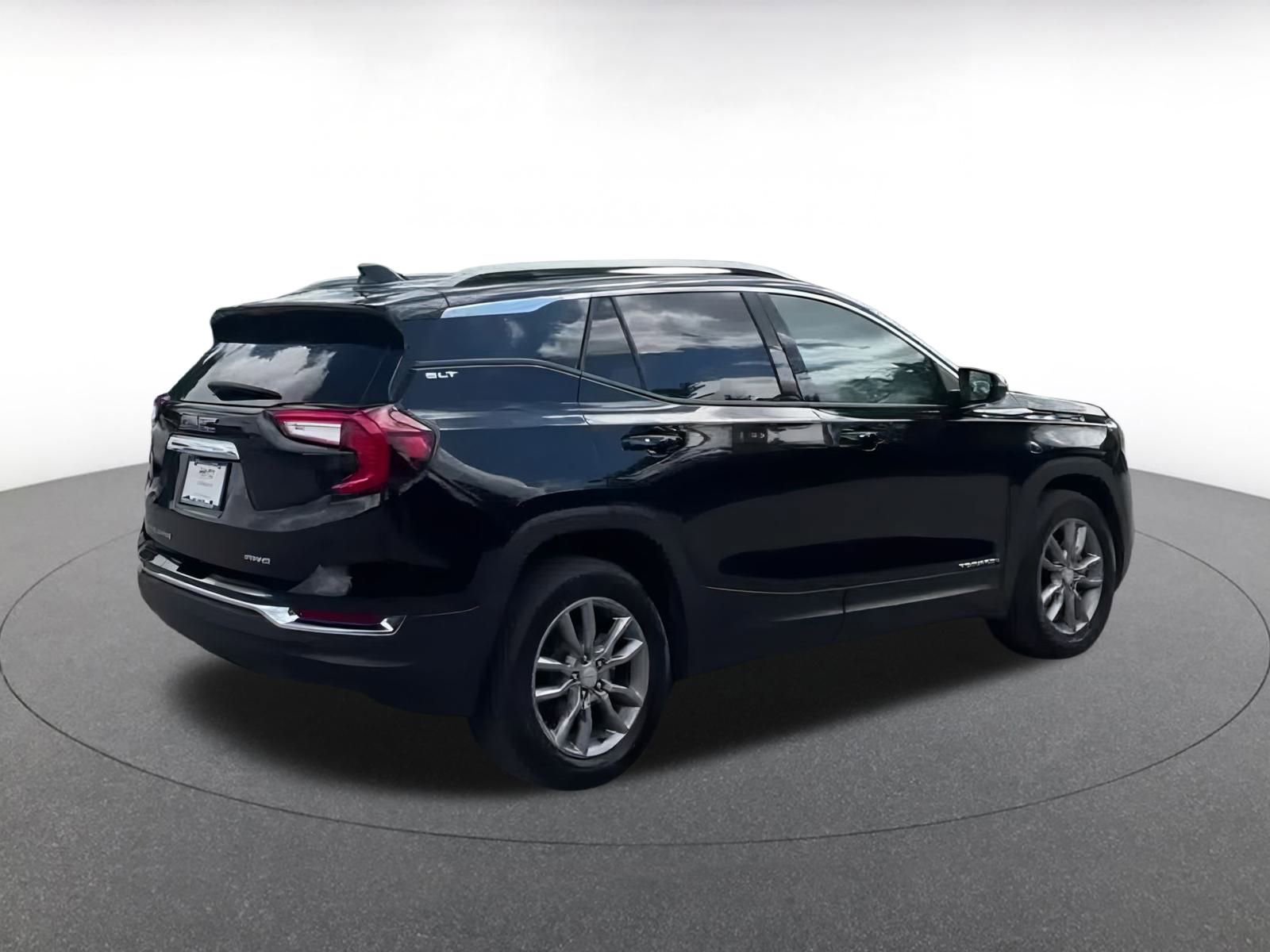 Thumbnail: 2024 GMC Terrain - 12