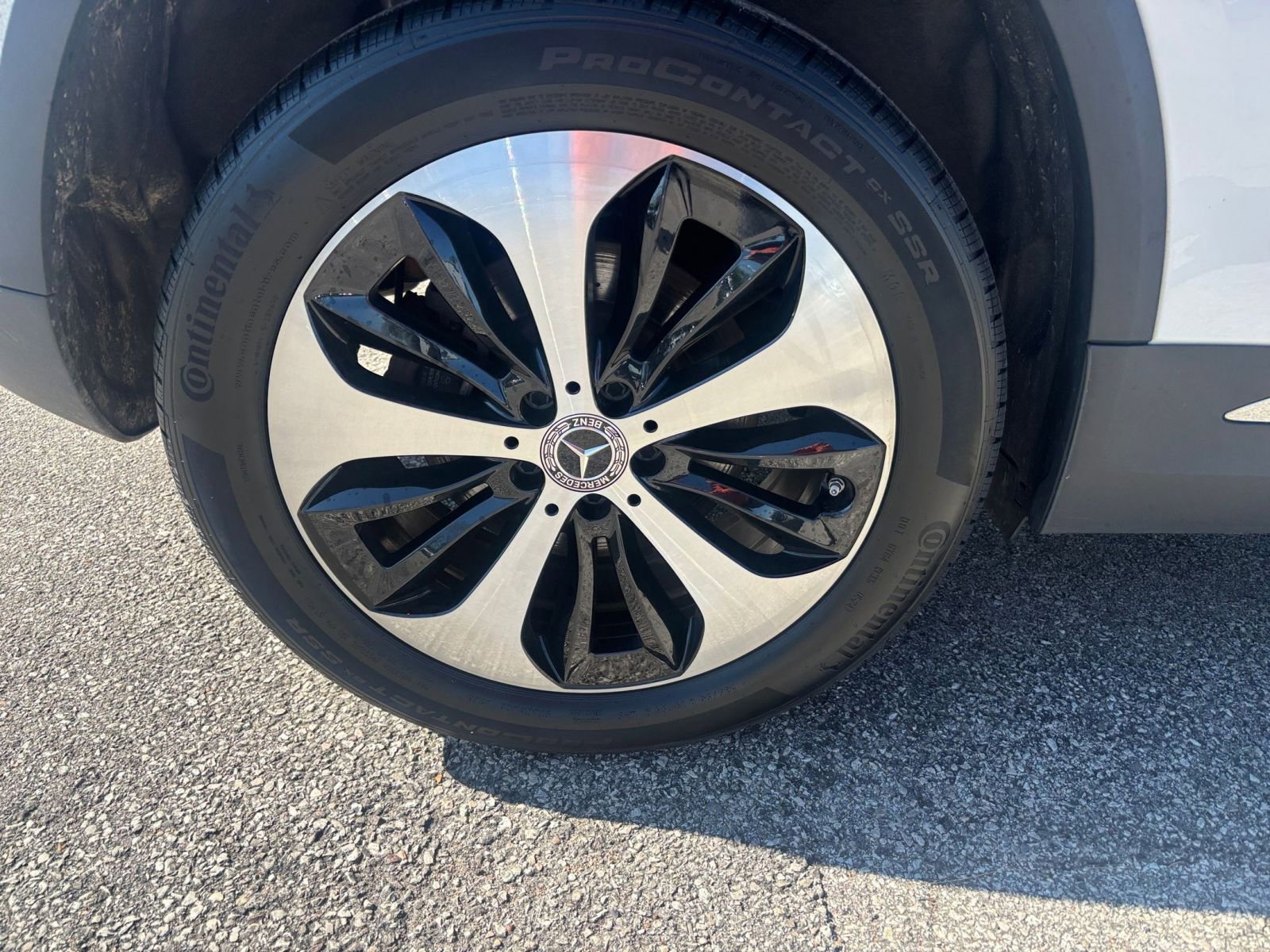 Thumbnail: 2025 Mercedes-Benz GLA - 29