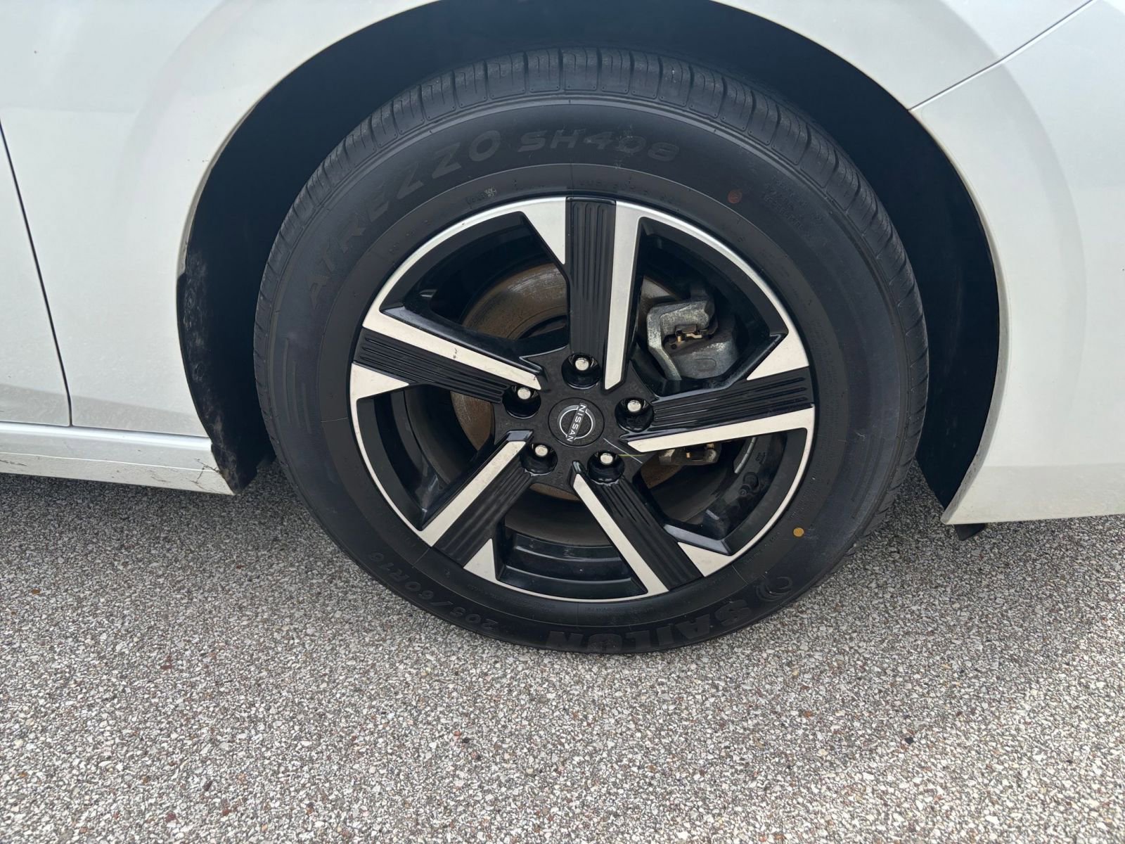 2024 Nissan Sentra SV 28