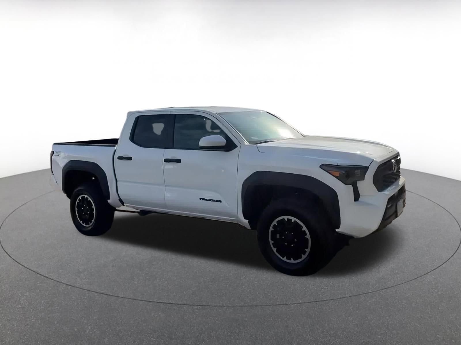 Thumbnail: 2025 Toyota Tacoma - 2