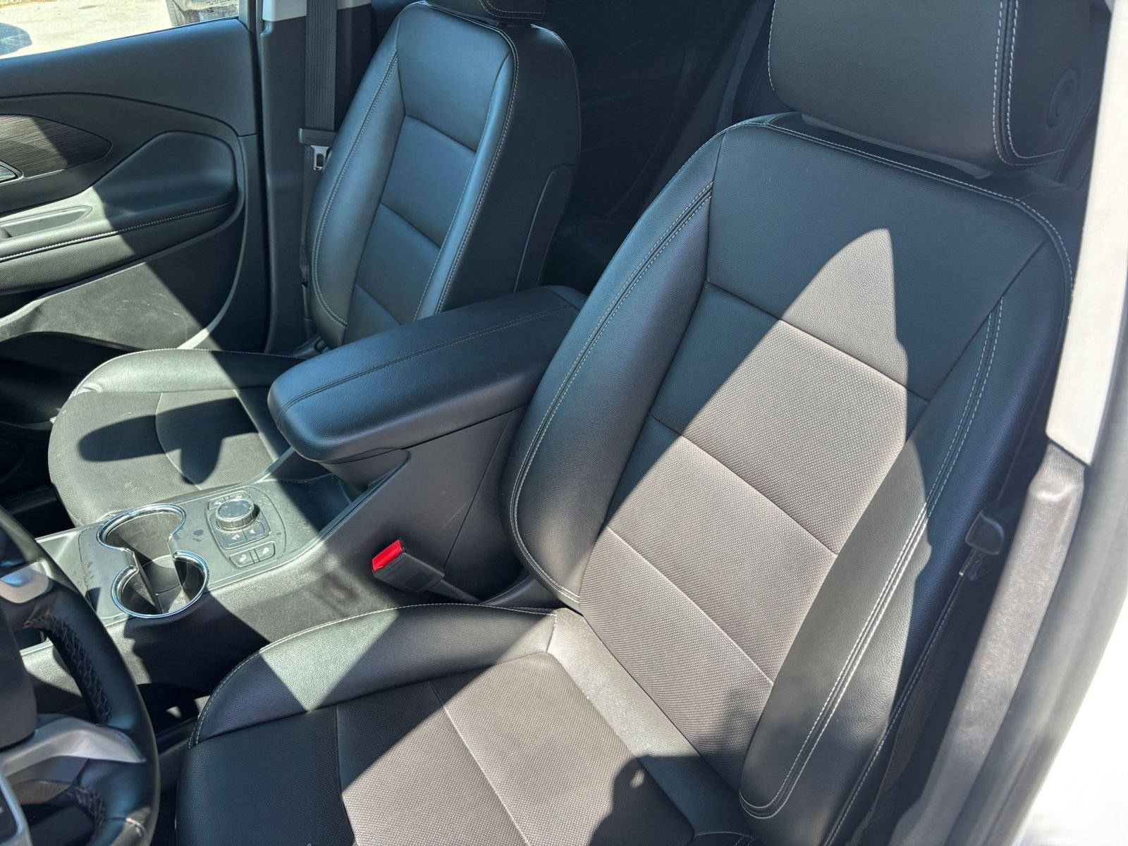 Thumbnail: 2024 GMC Terrain - 34