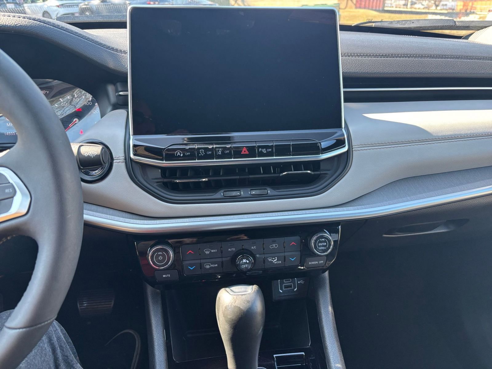 Thumbnail: 2025 Jeep Compass - 17