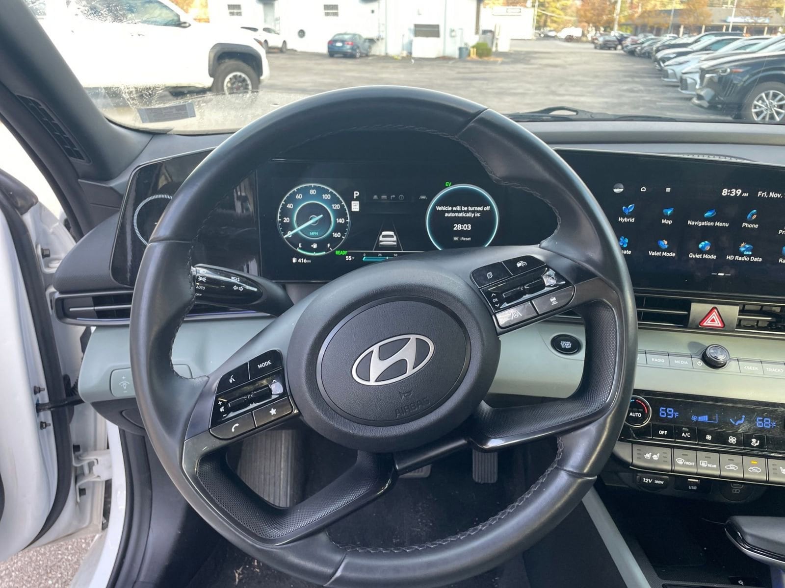 Thumbnail: 2025 Hyundai Elantra - 25